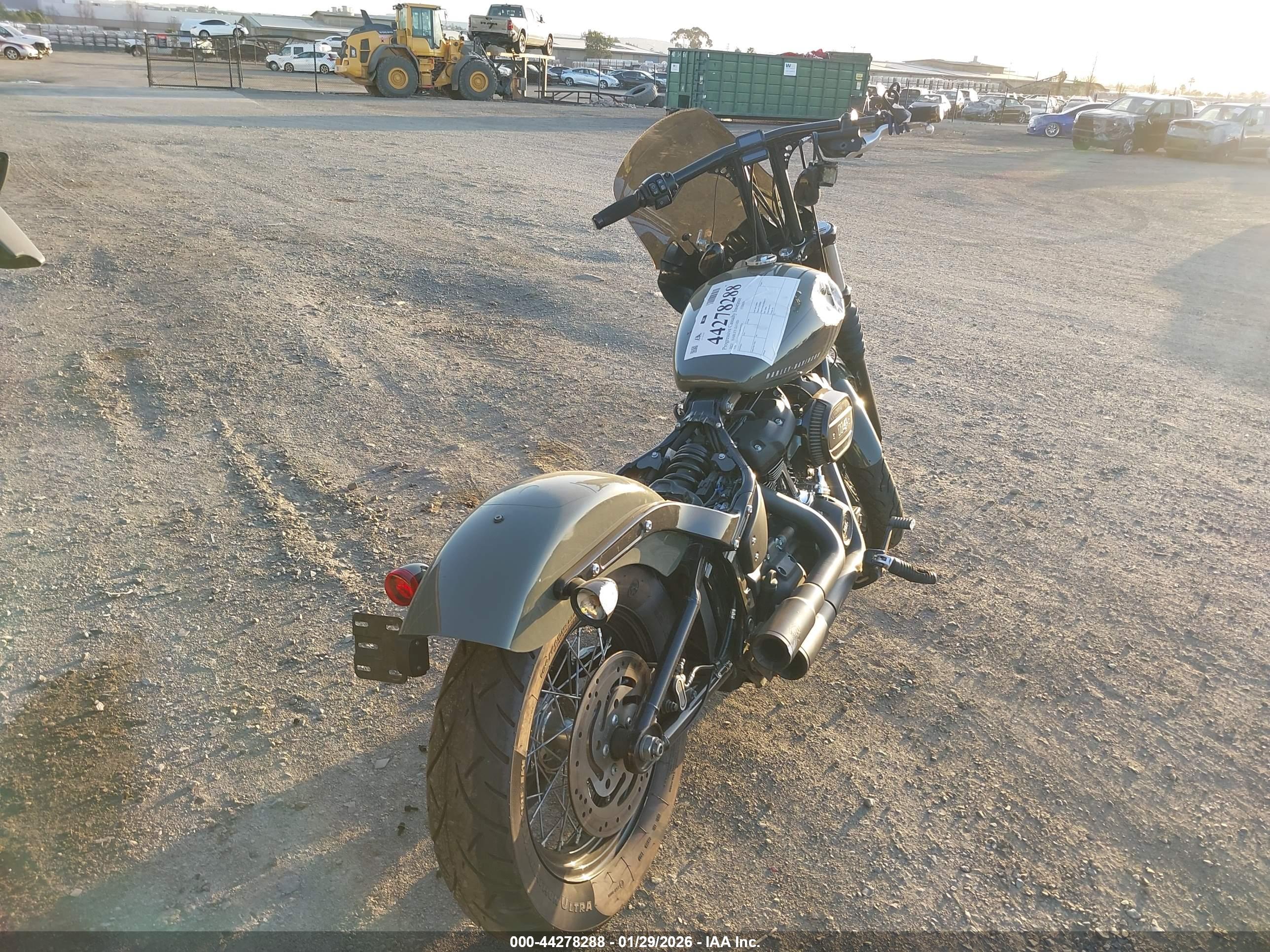 HARLEY-DAVIDSON FXBBS image 4