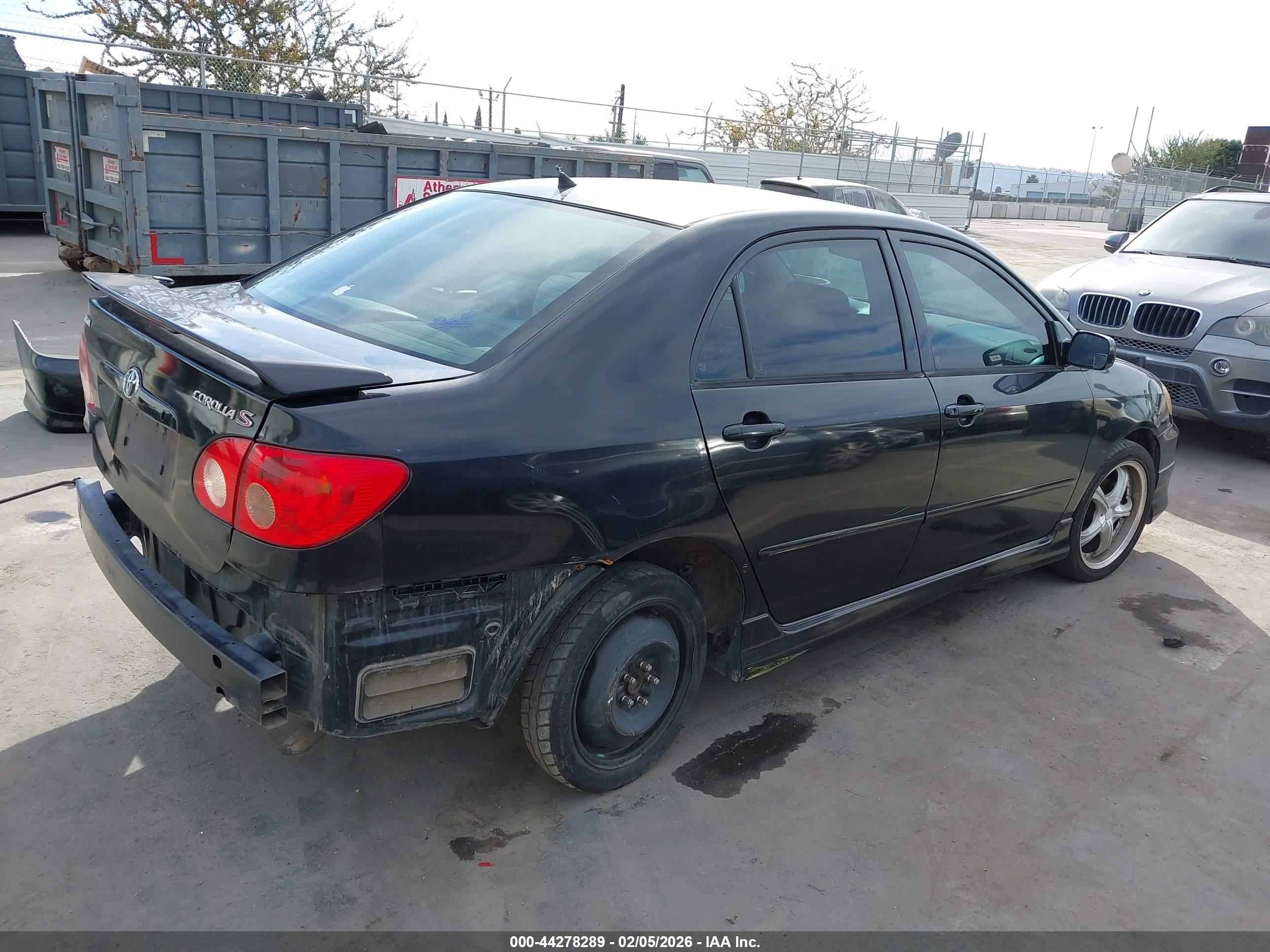 TOYOTA COROLLA image 4