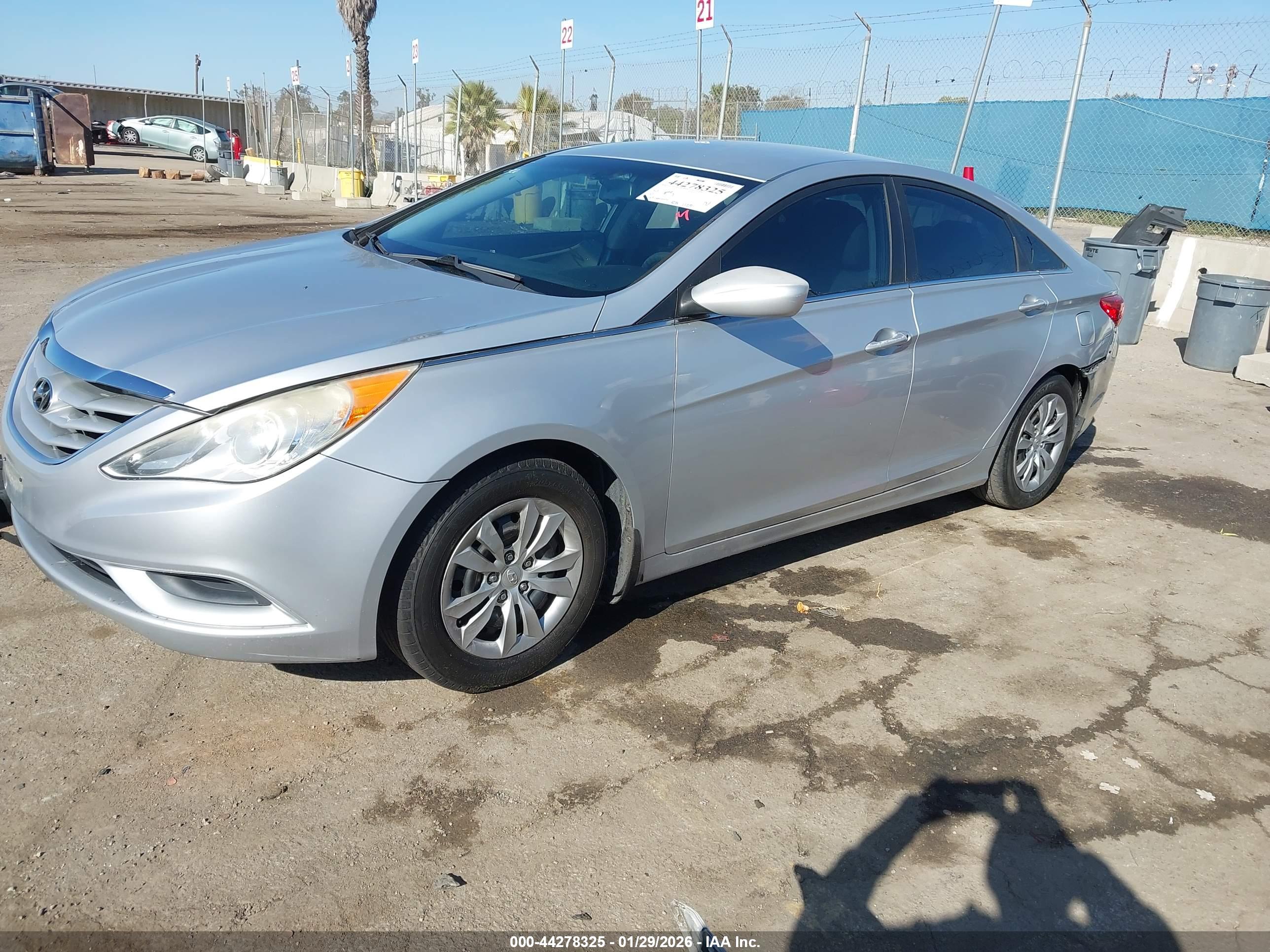 HYUNDAI SONATA image 2
