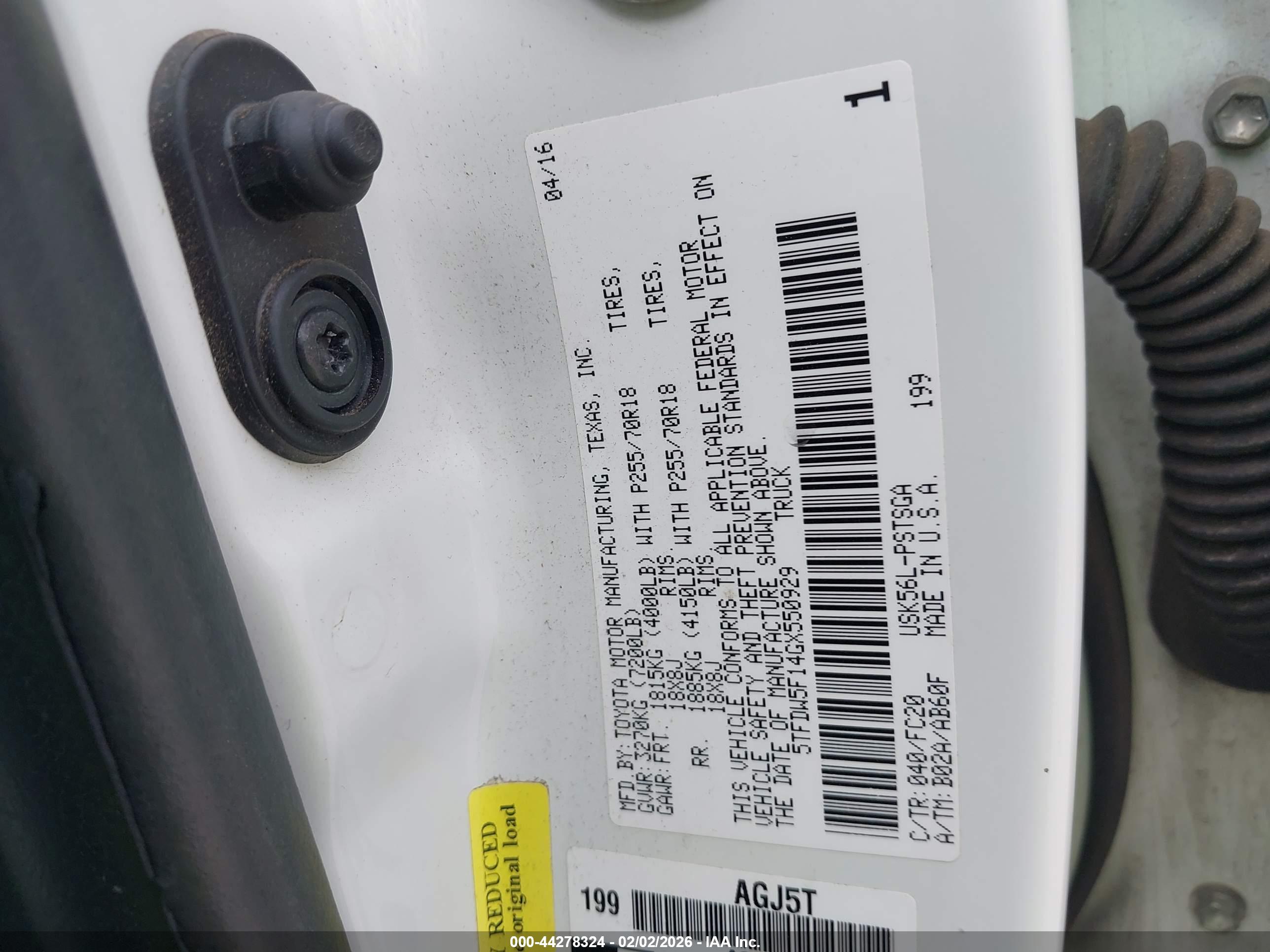 TOYOTA TUNDRA image 9