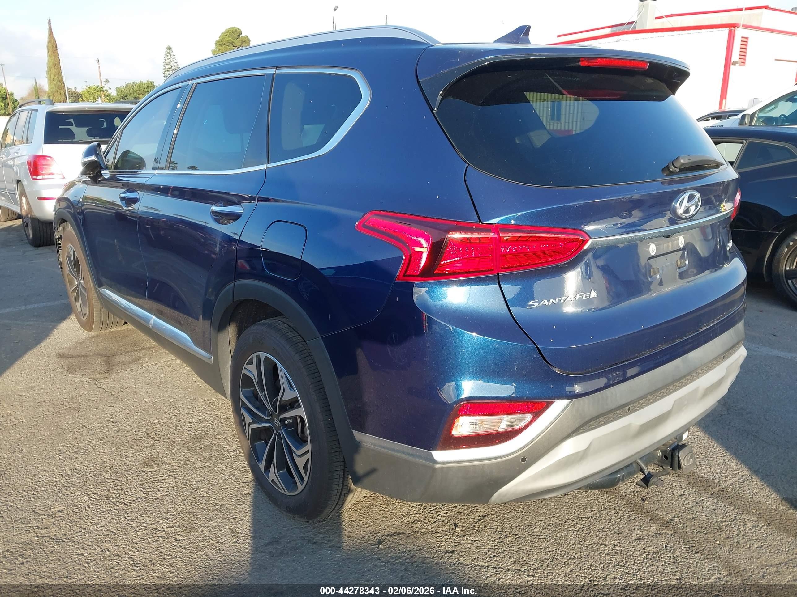 HYUNDAI SANTA image 3