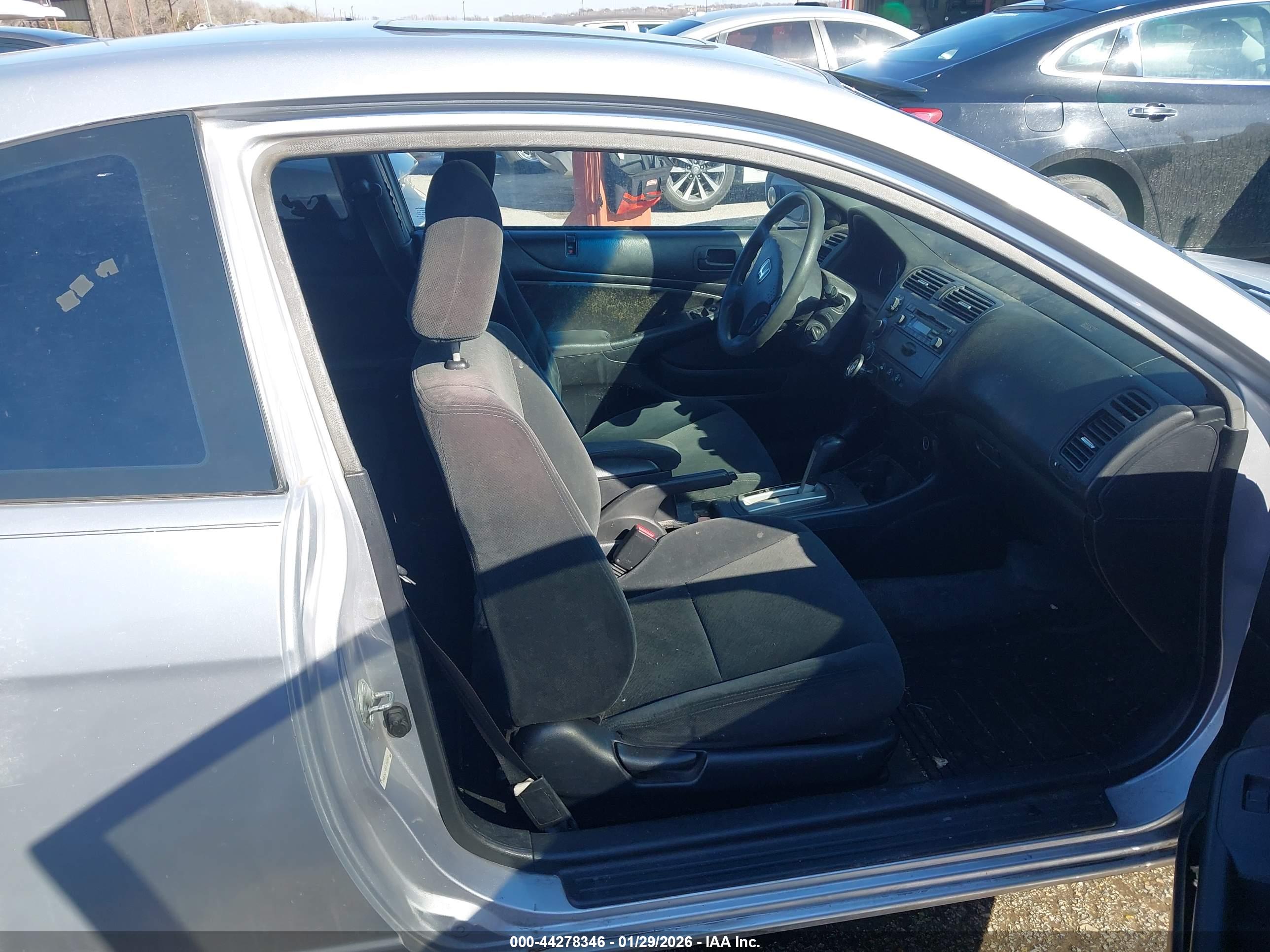 HONDA CIVIC image 5