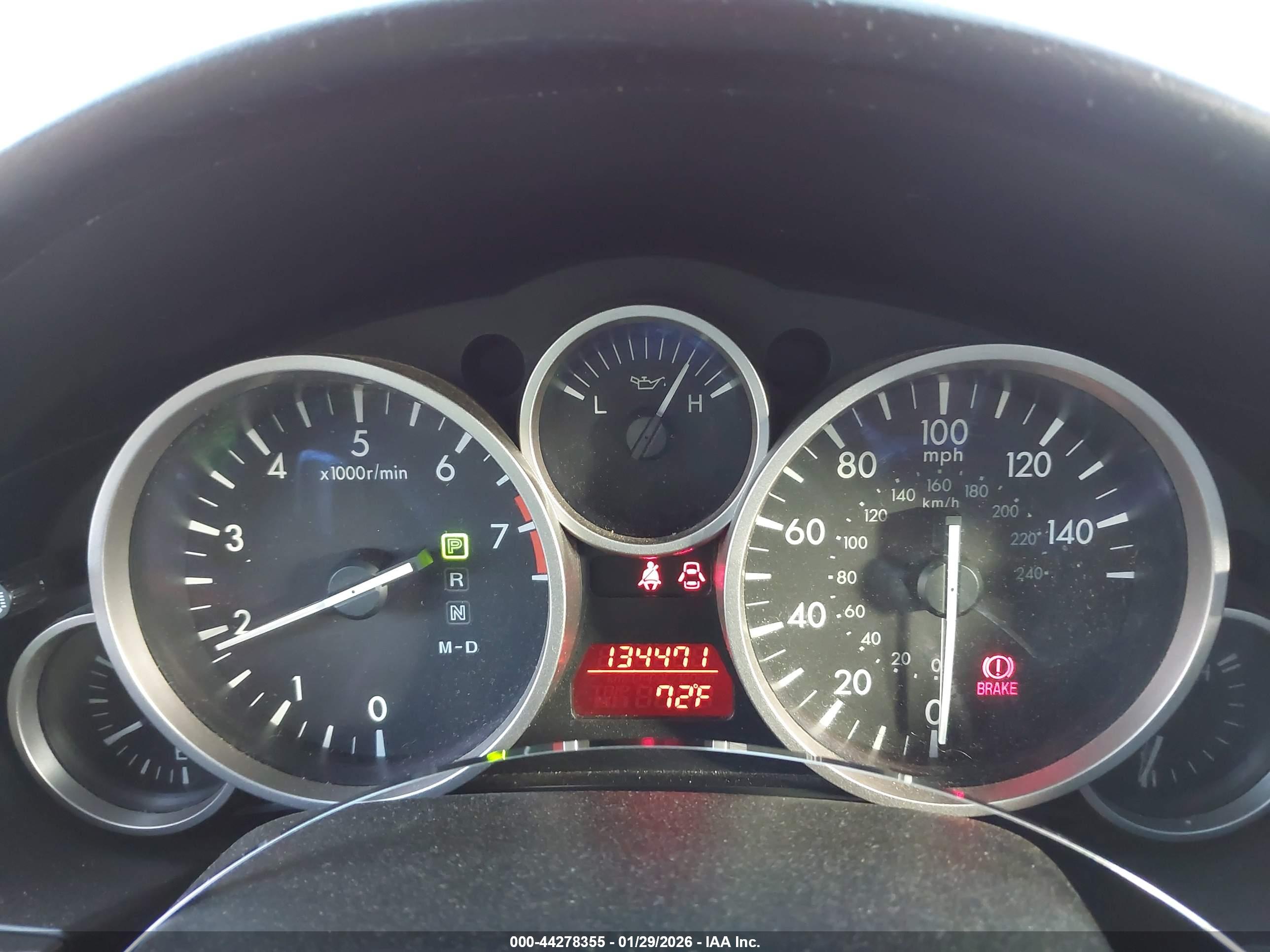 MAZDA MX-5 image 7