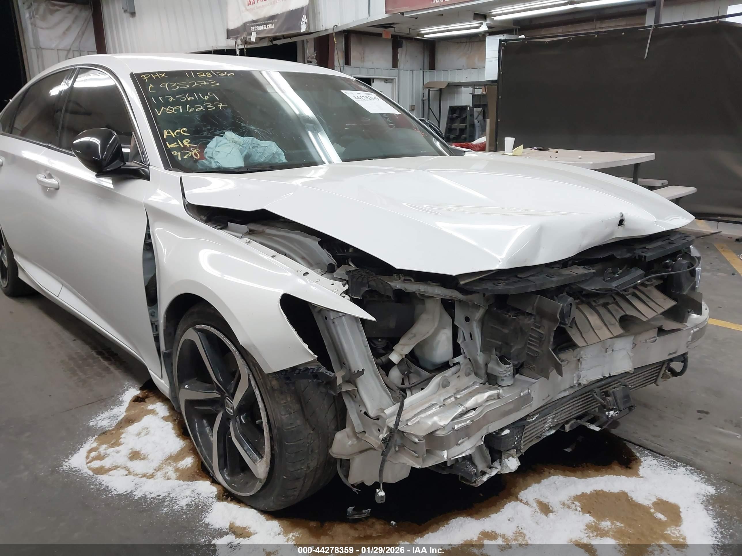 HONDA ACCORD image 6