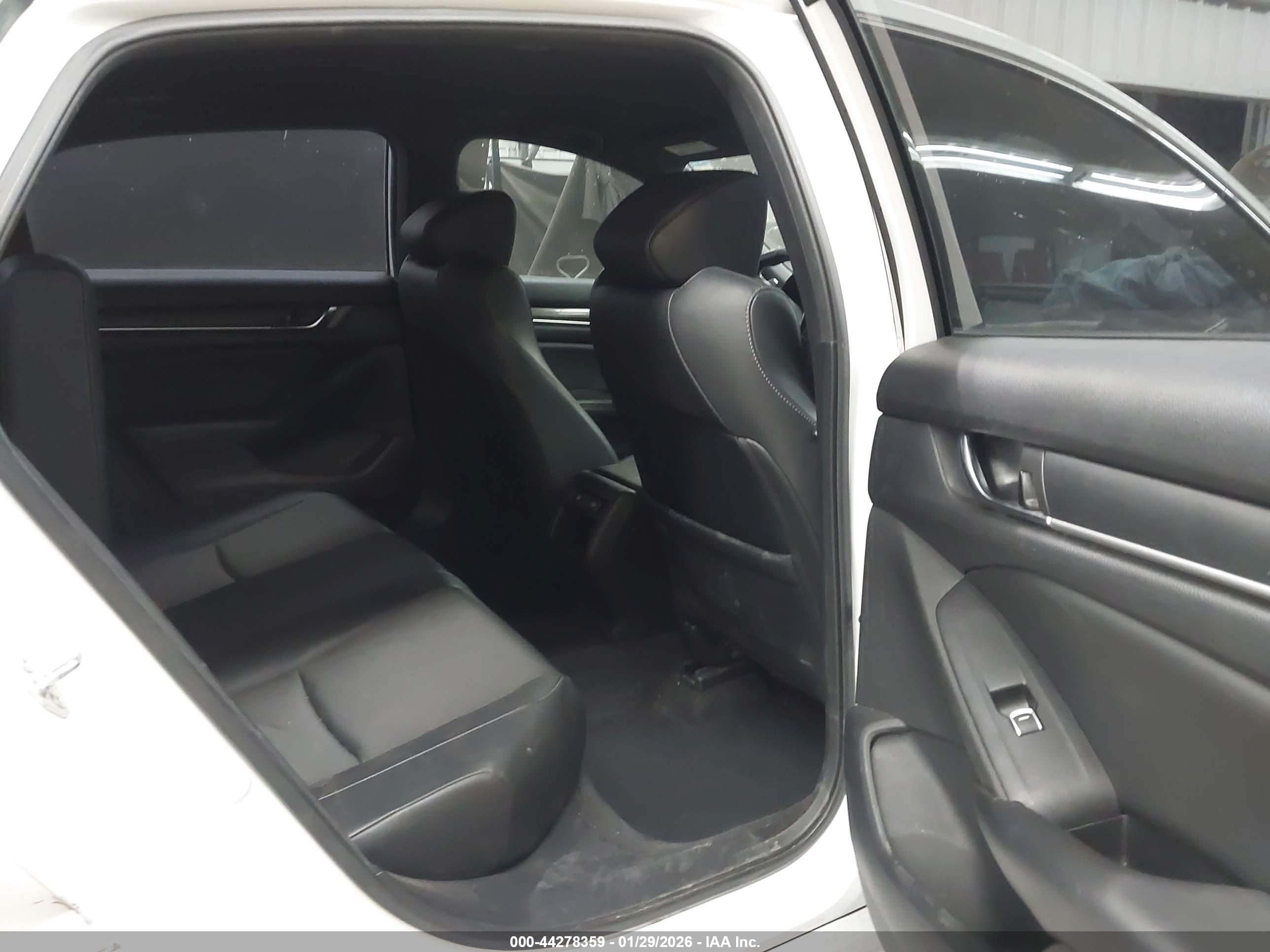 HONDA ACCORD image 8