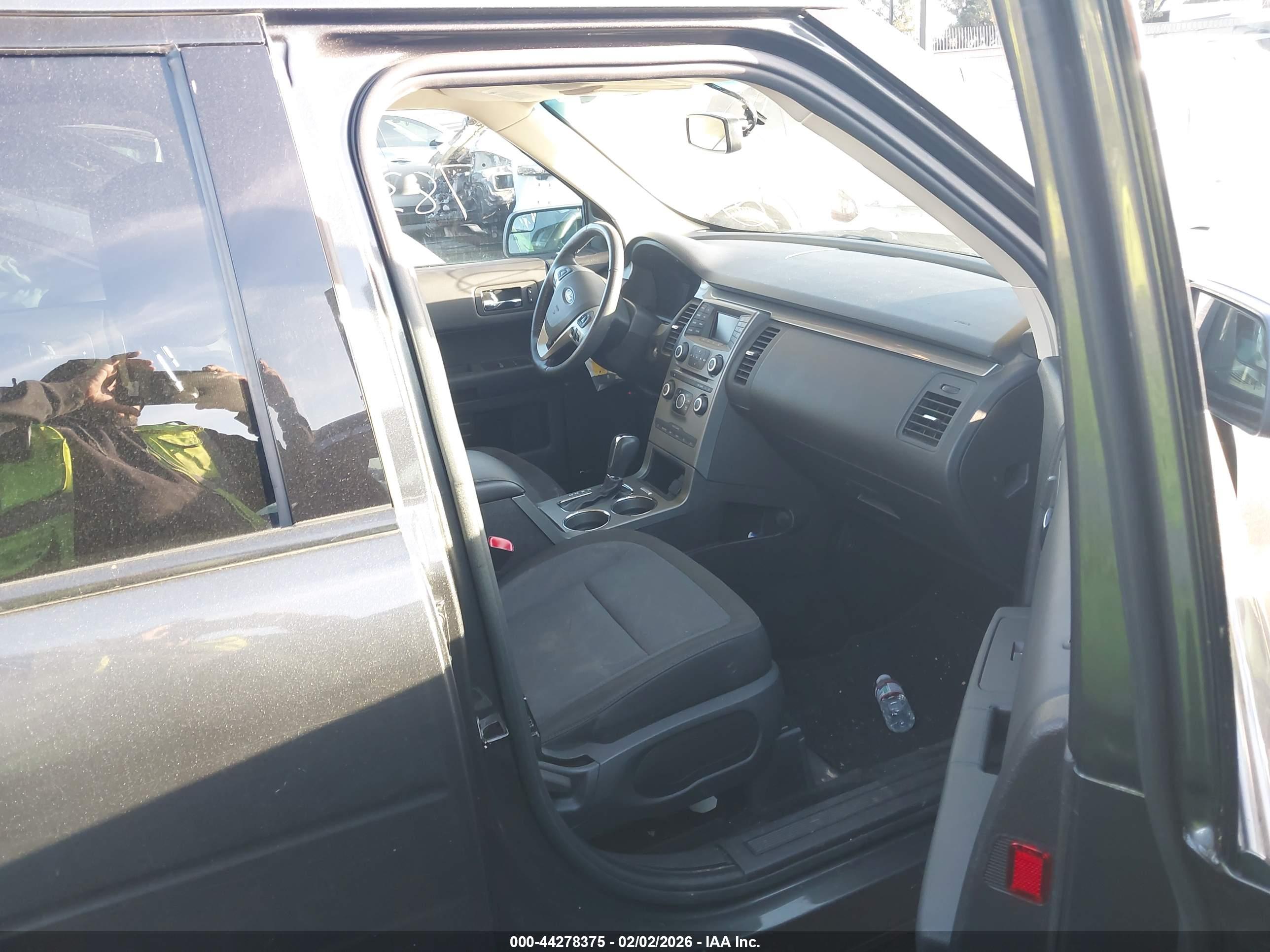 FORD FLEX image 5