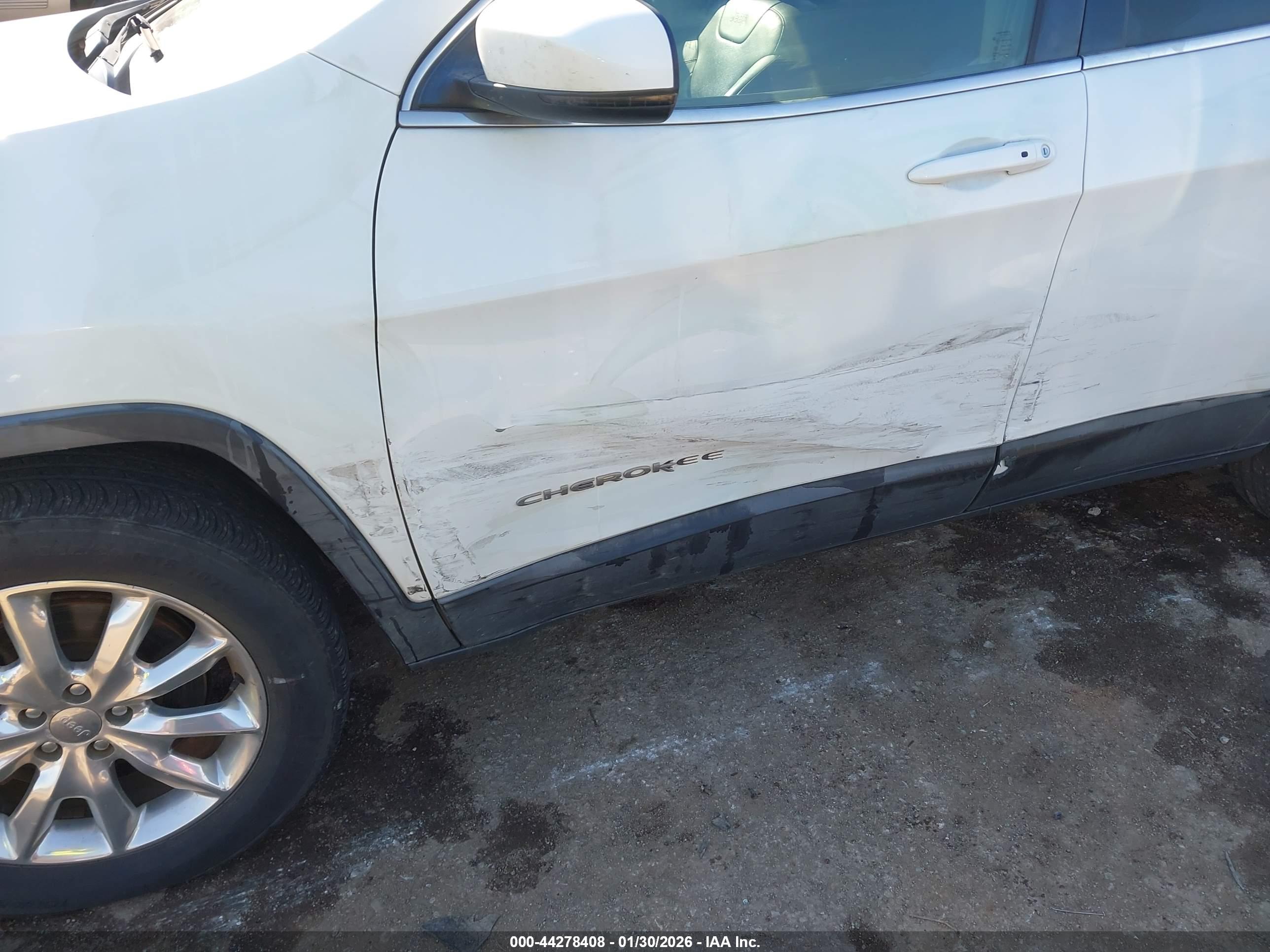 JEEP CHEROKEE image 6