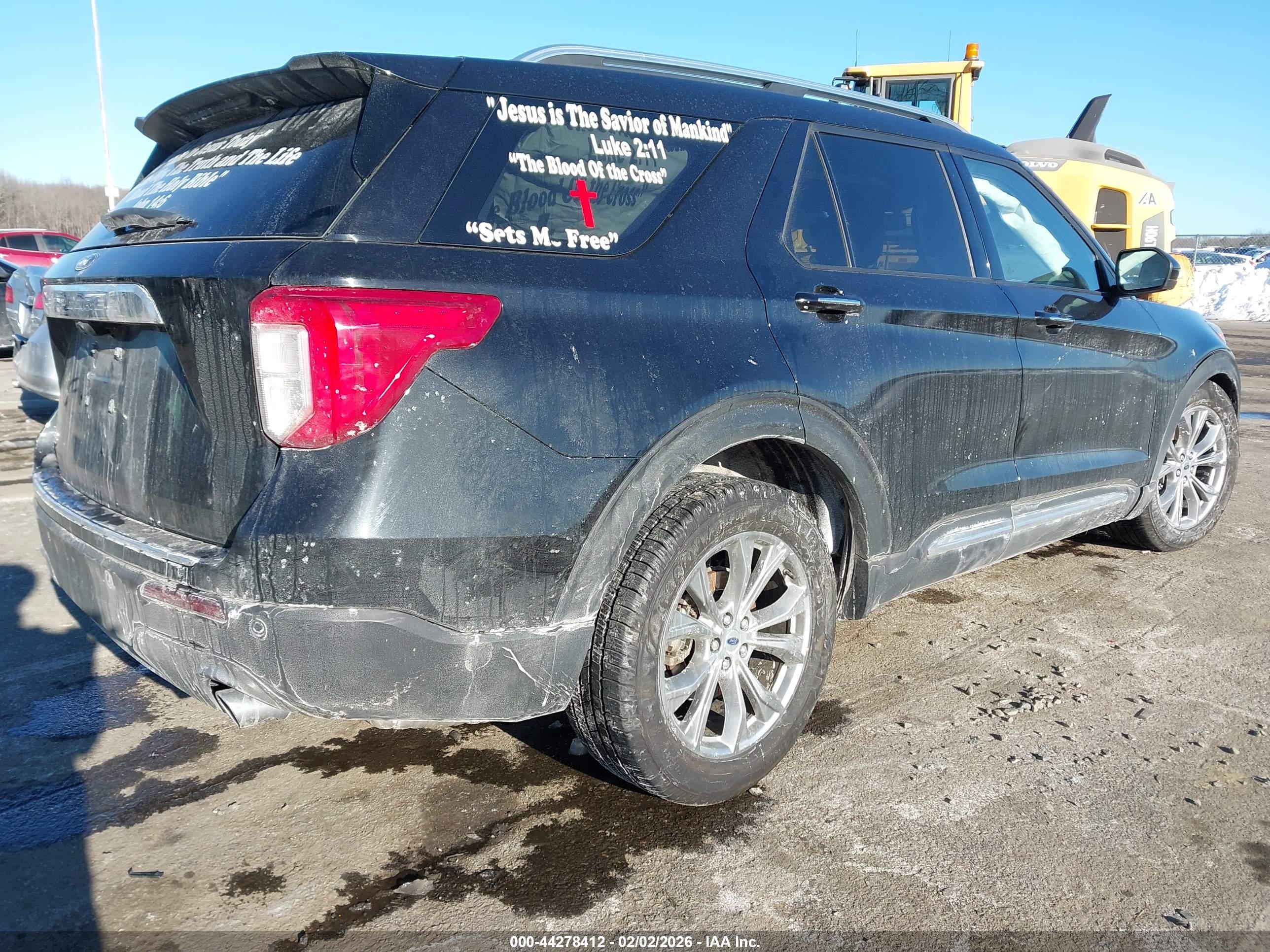 FORD EXPLORER image 4