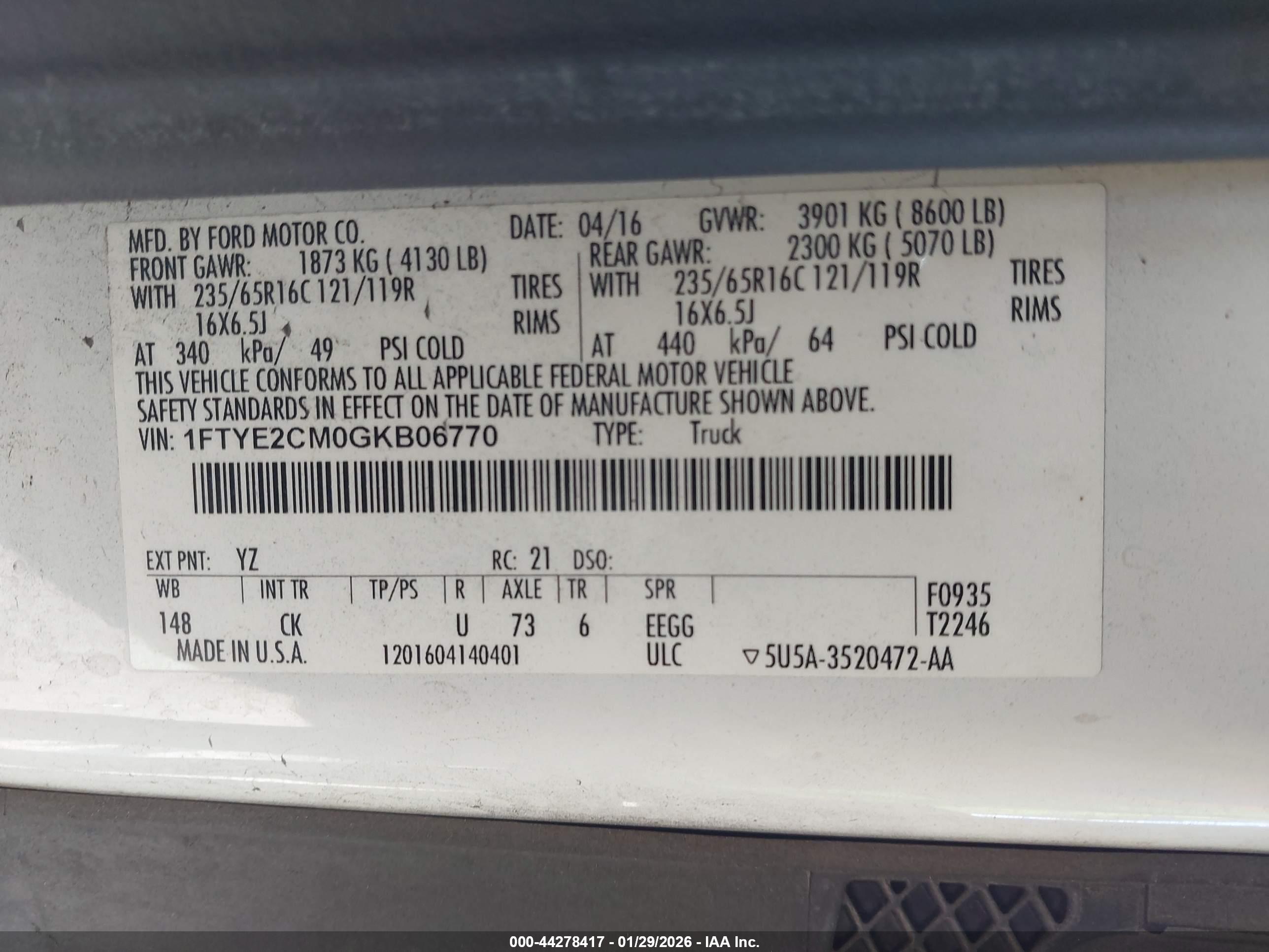 FORD TRANSIT-150 image 9