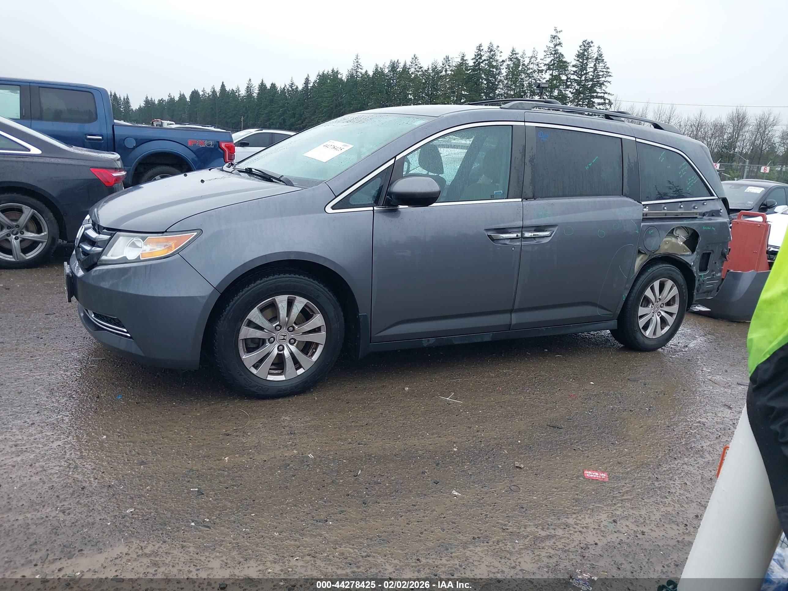 HONDA ODYSSEY image 2