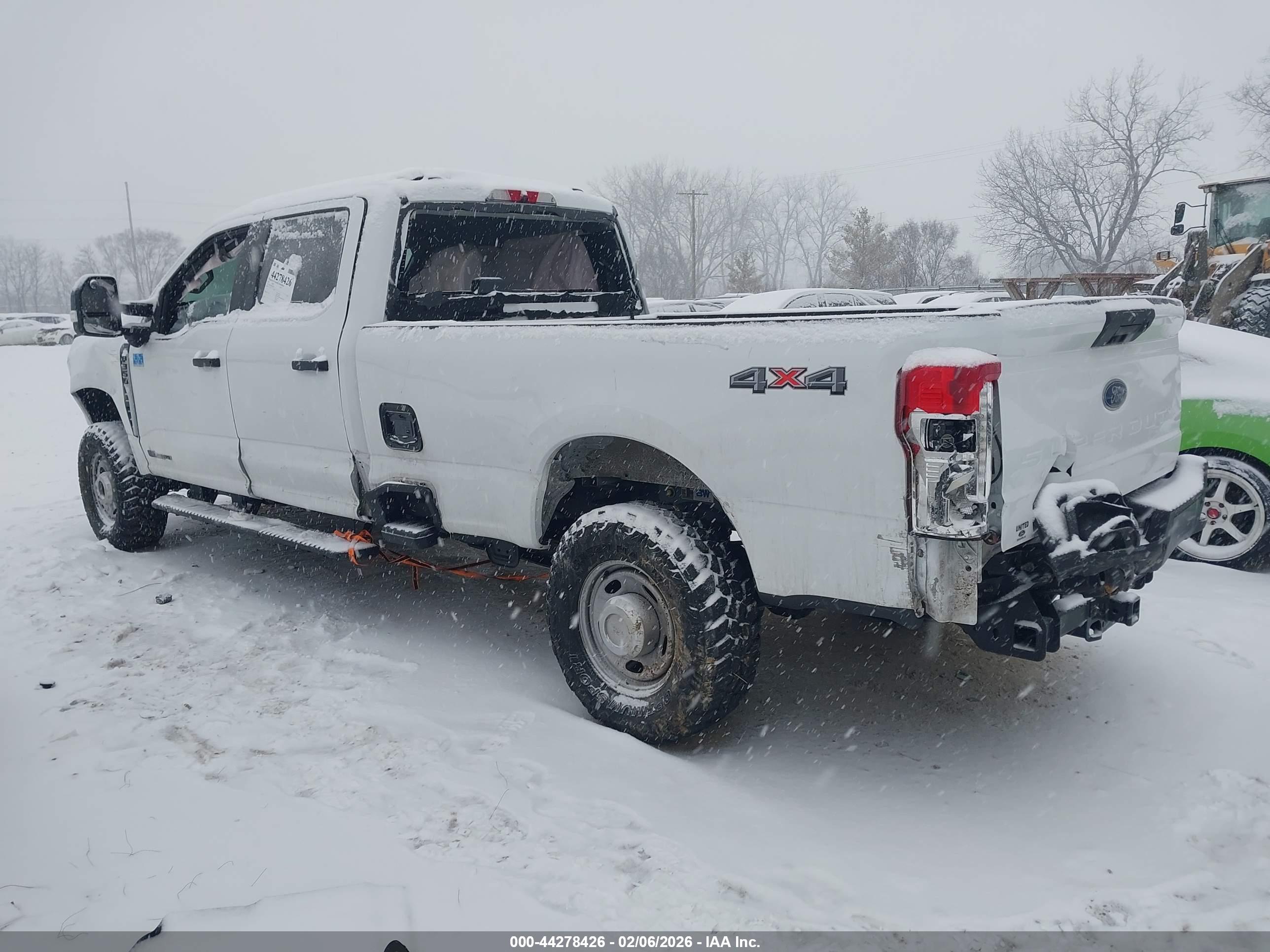 FORD F-350 image 3