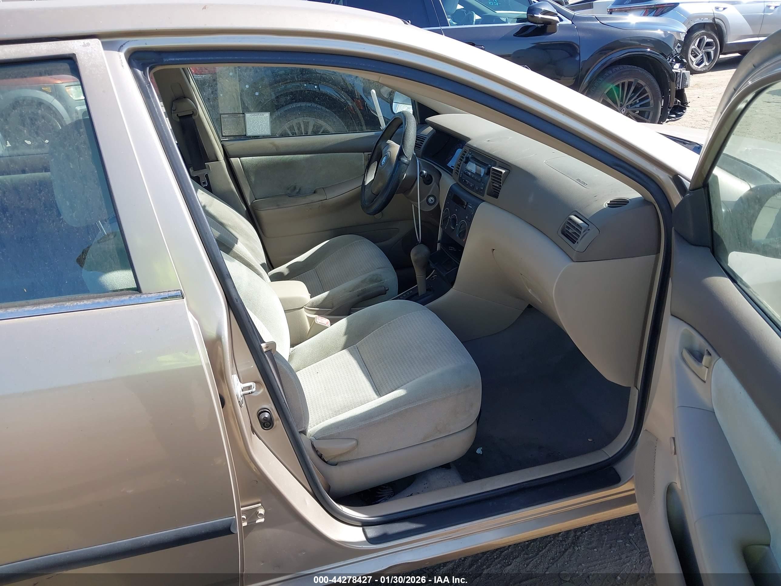 TOYOTA COROLLA image 5