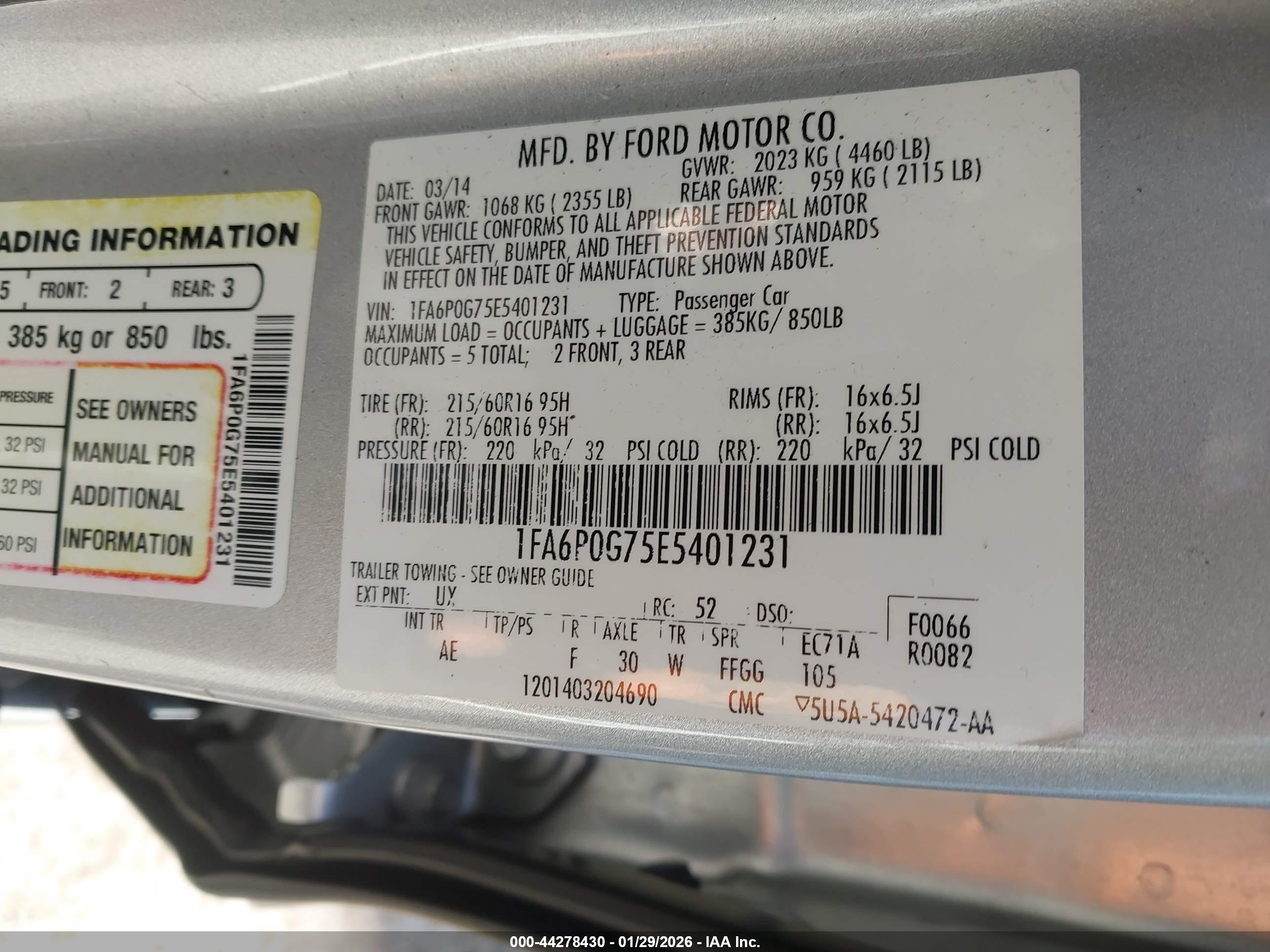 FORD FUSION image 9