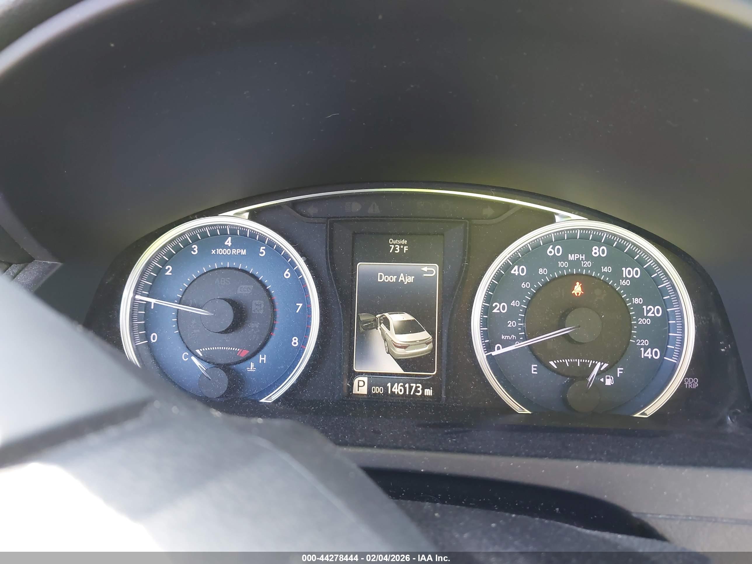 TOYOTA CAMRY image 7