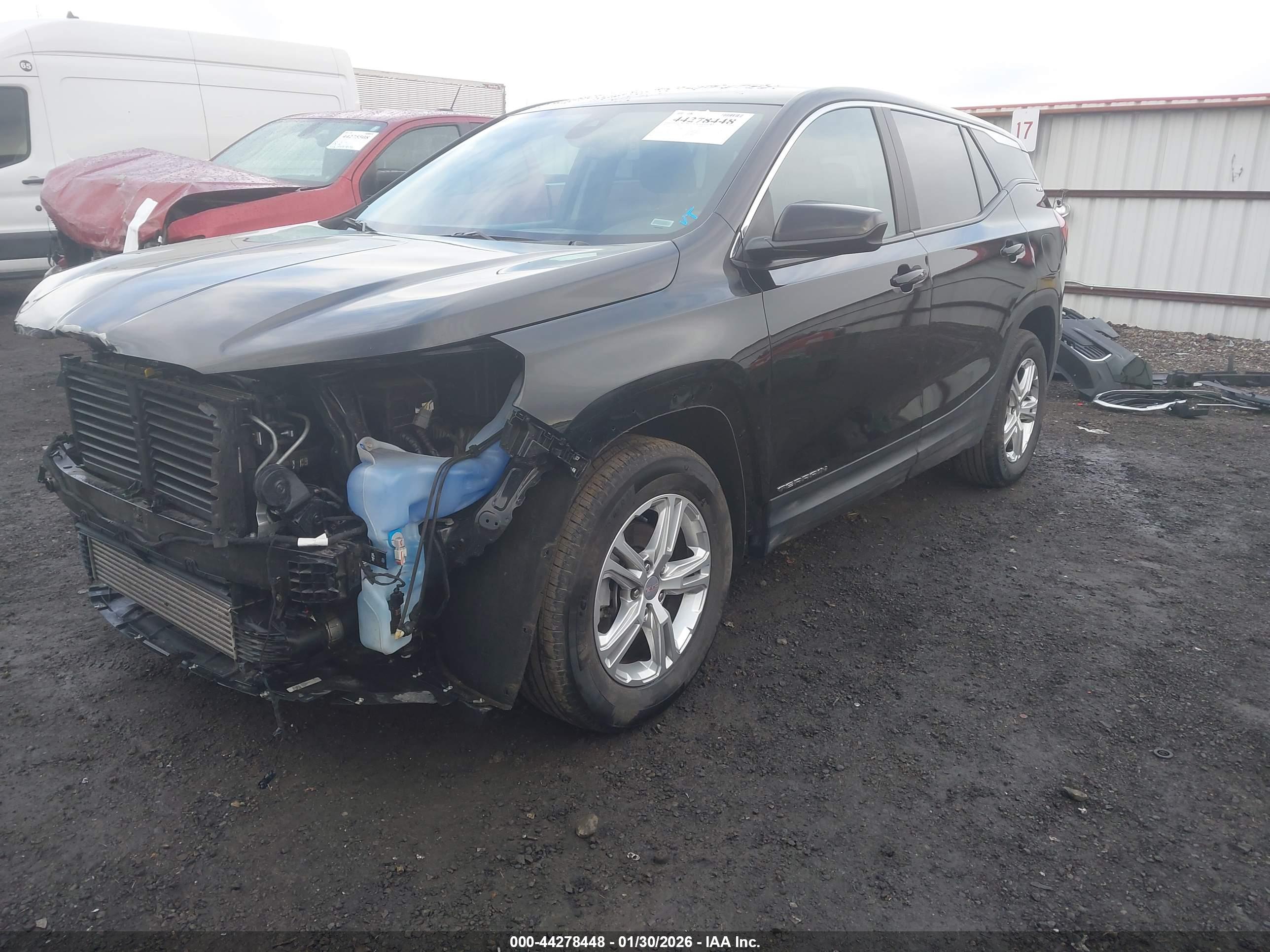 GMC TERRAIN image 2