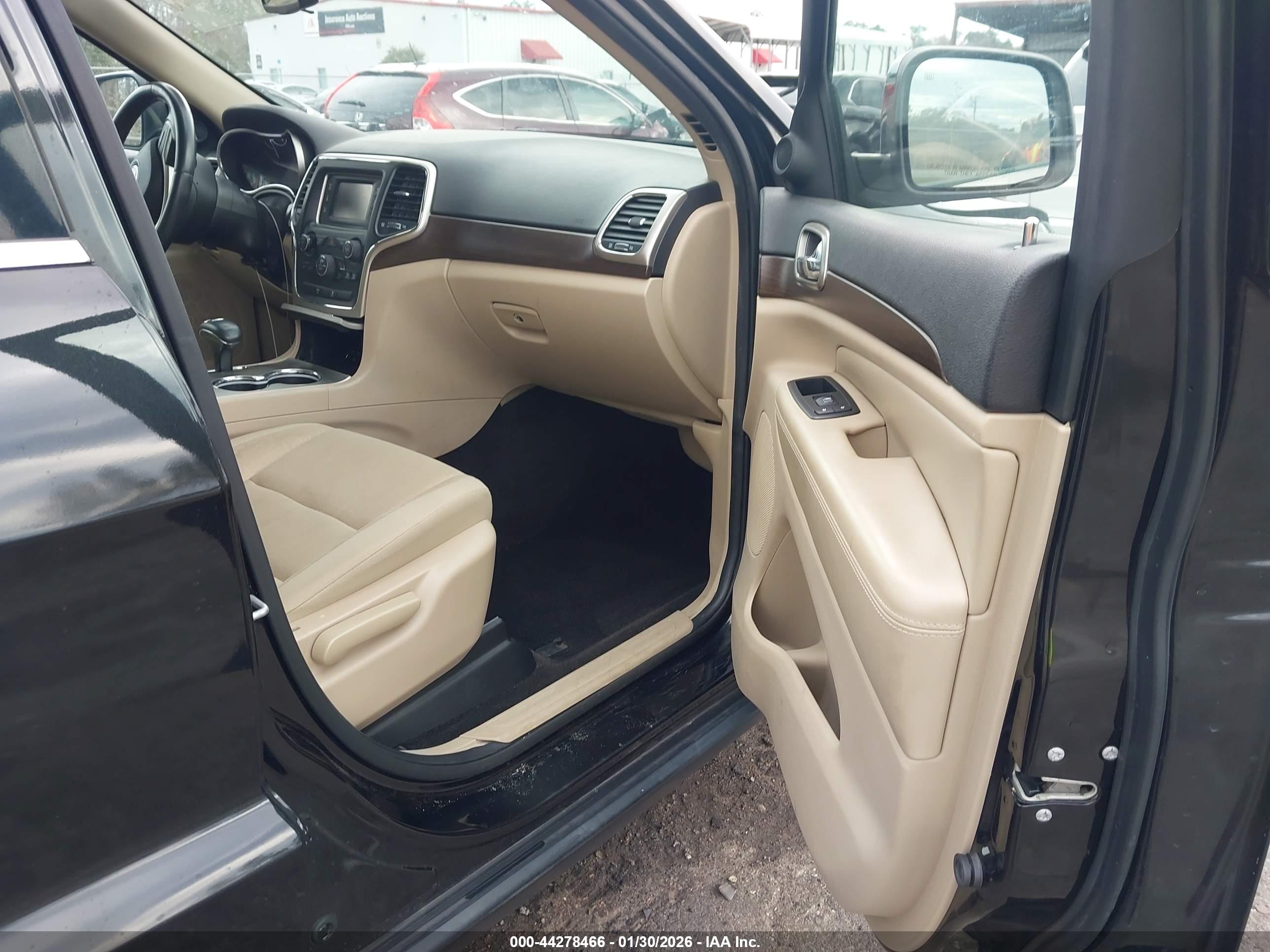 JEEP GRAND image 5