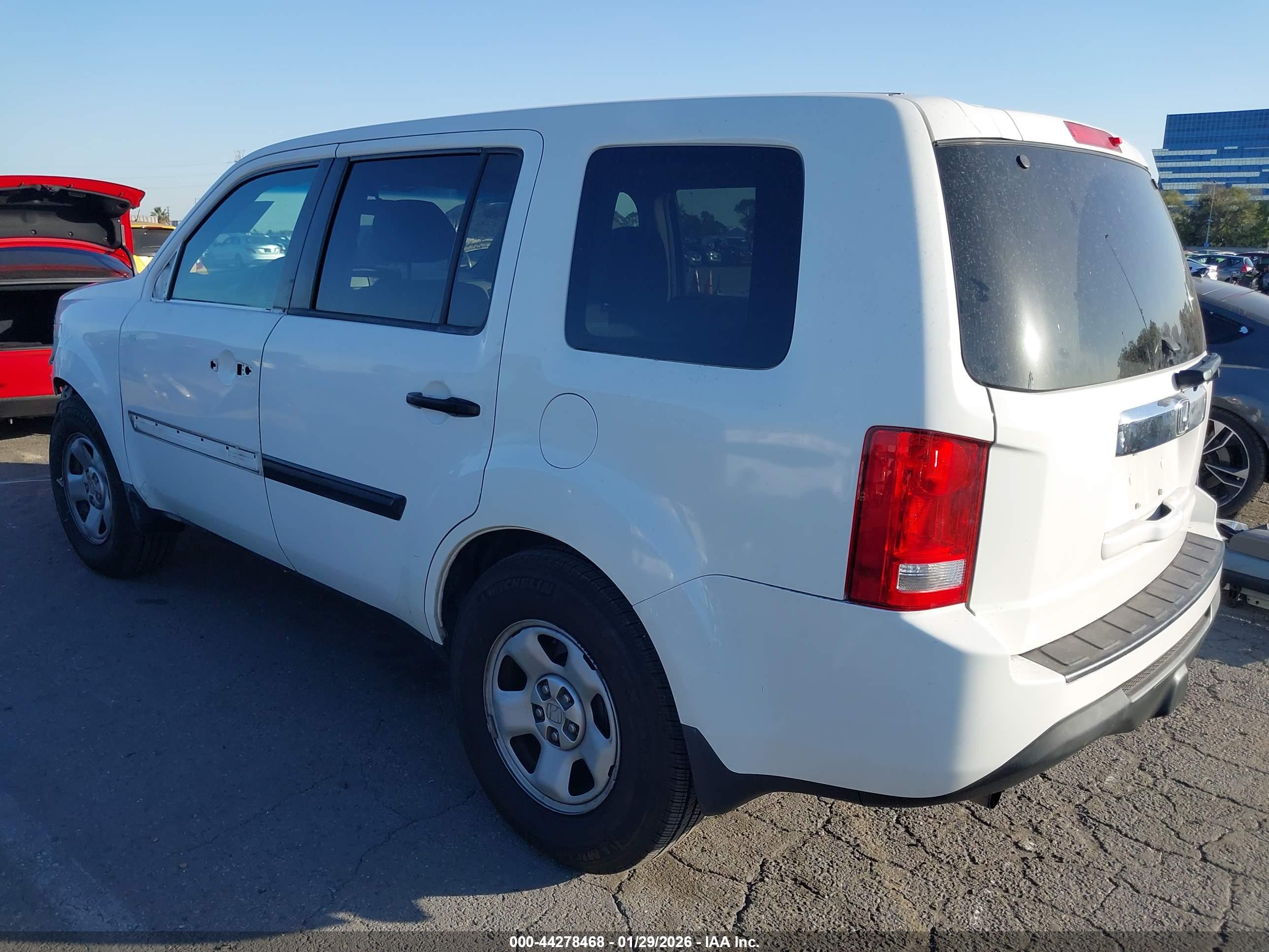 HONDA PILOT image 3