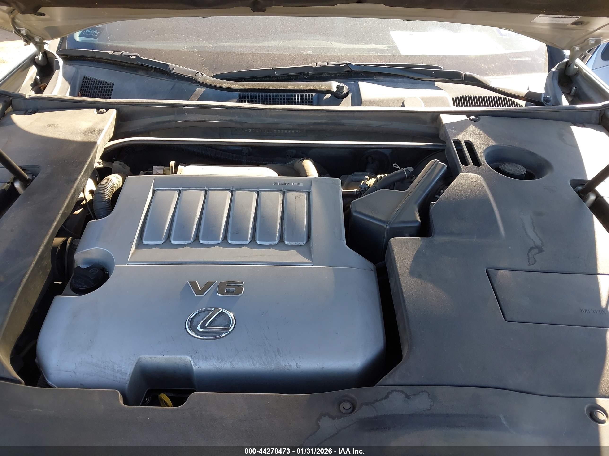 LEXUS ES image 10