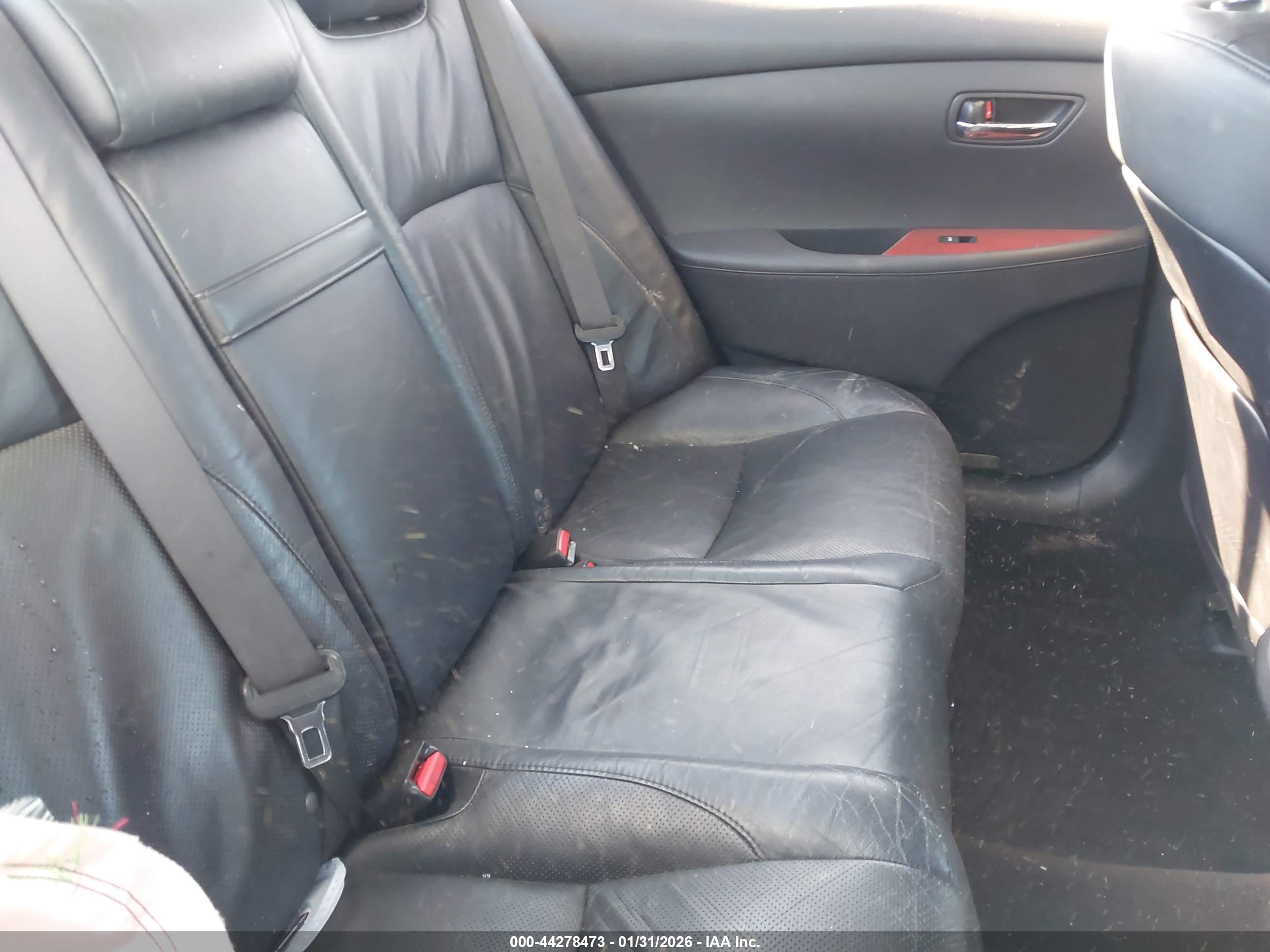 LEXUS ES image 8