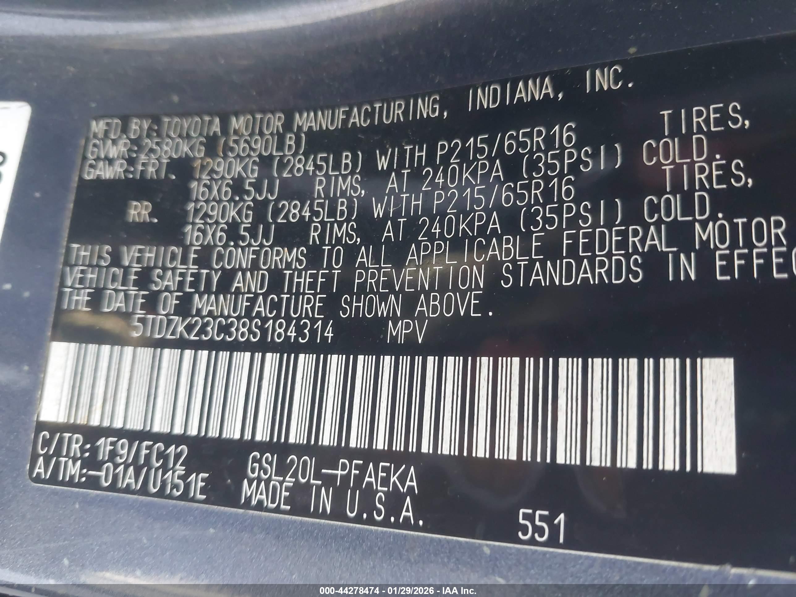 TOYOTA SIENNA image 9