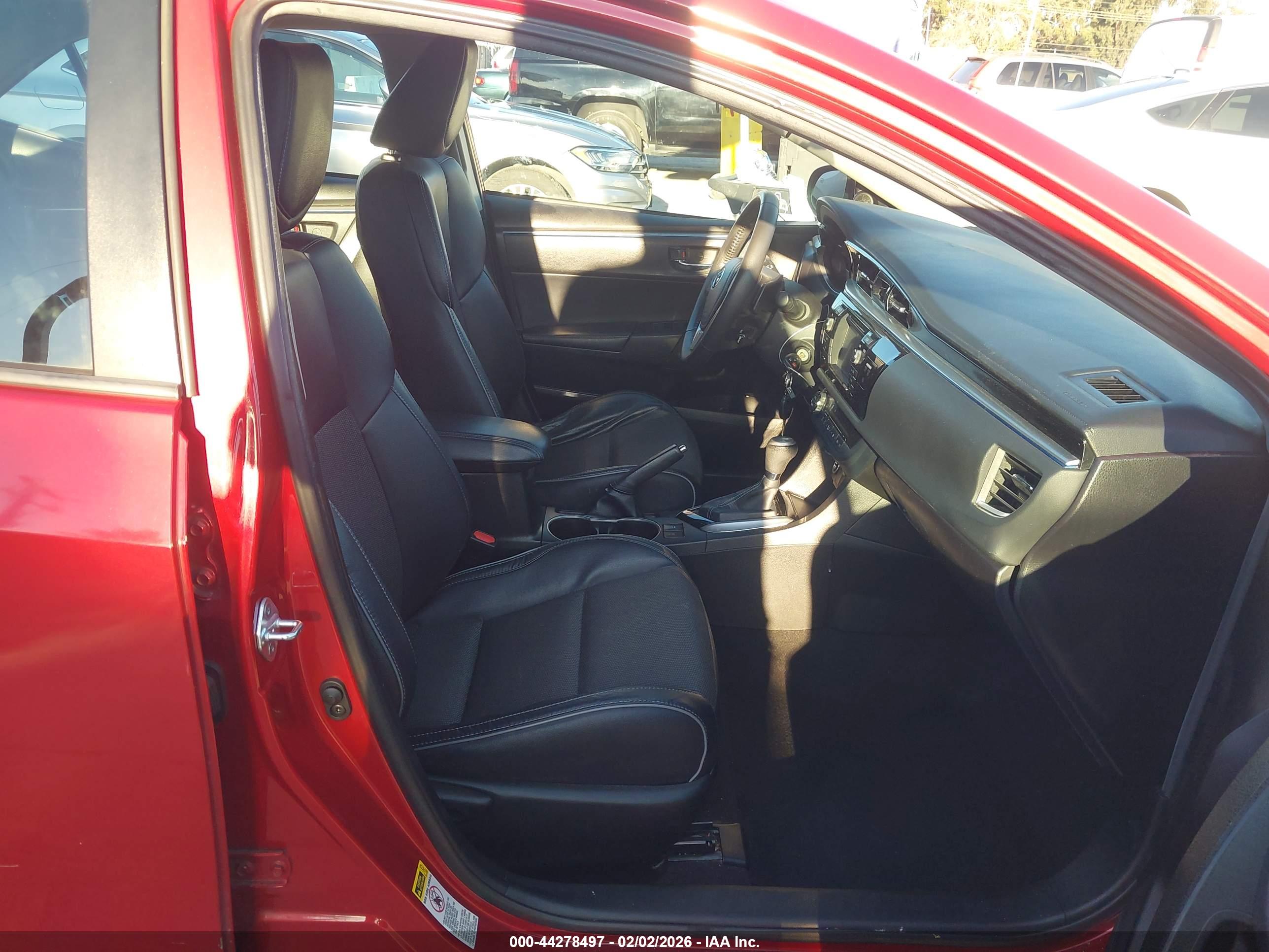 TOYOTA COROLLA image 5