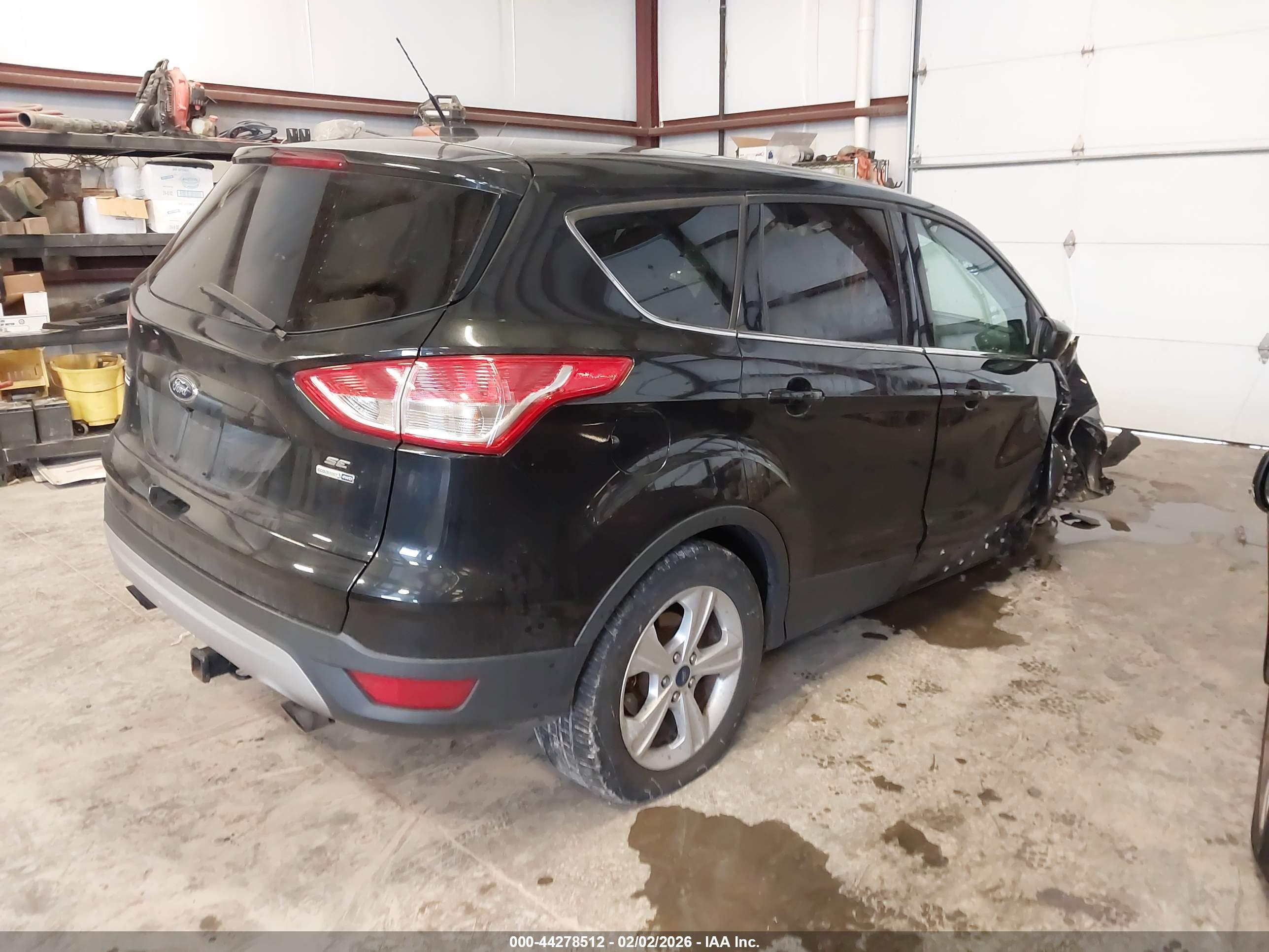 FORD ESCAPE image 4