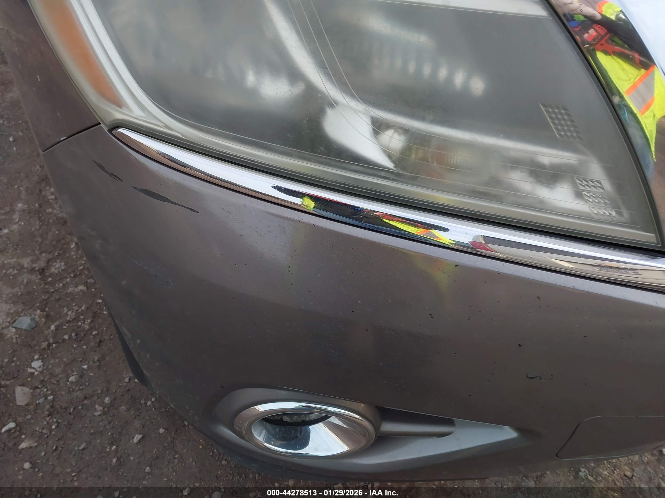 NISSAN PATHFINDER image 6