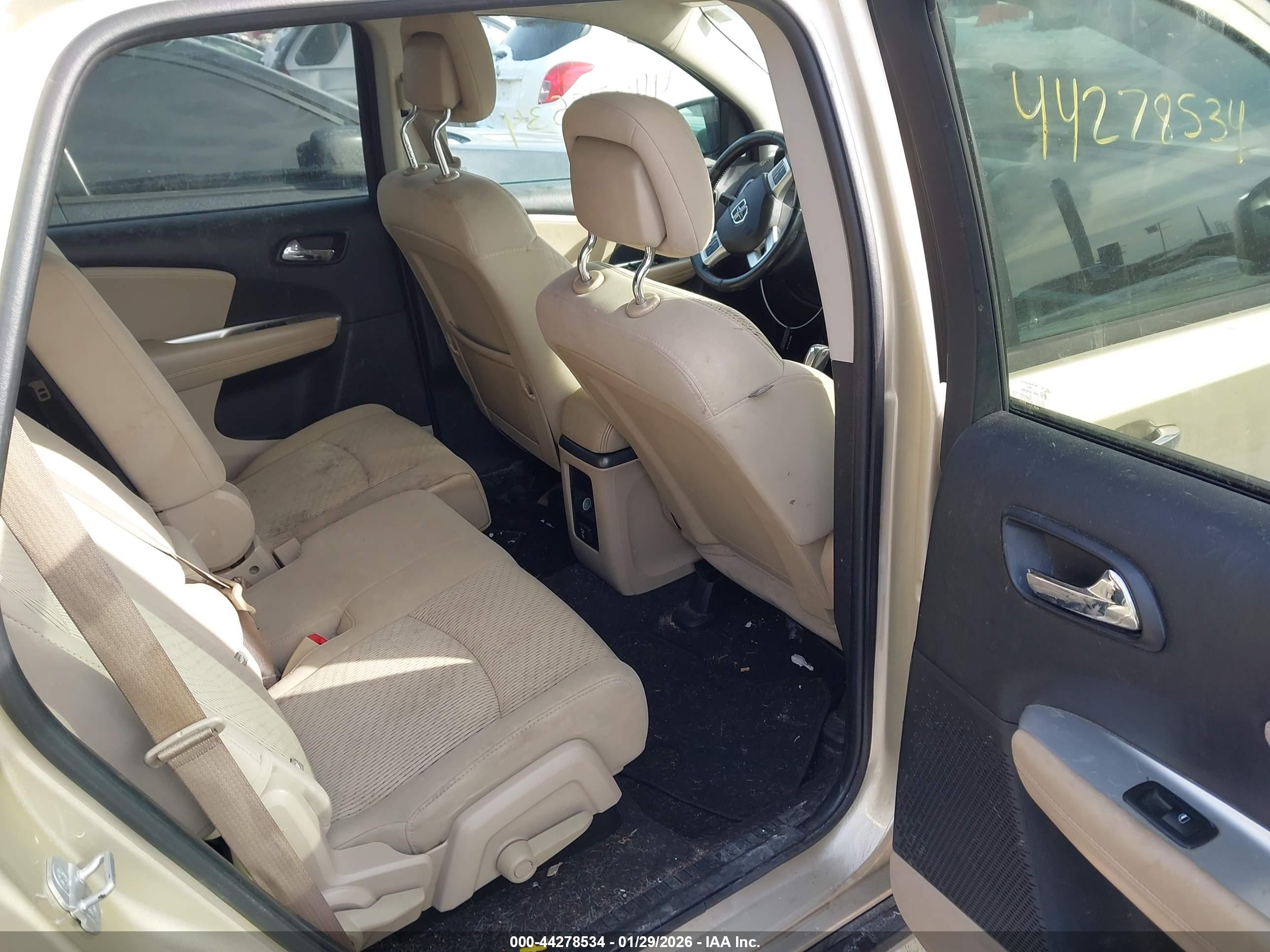 DODGE JOURNEY image 8