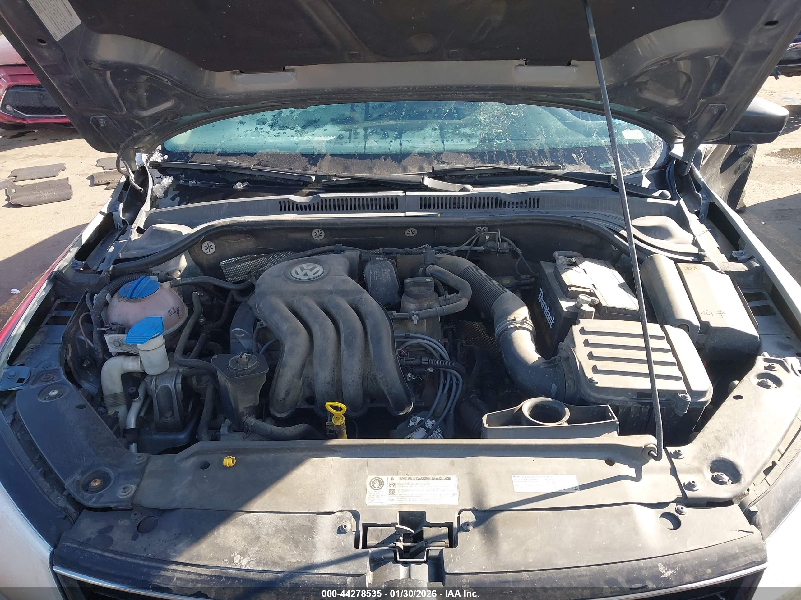 VOLKSWAGEN JETTA image 10