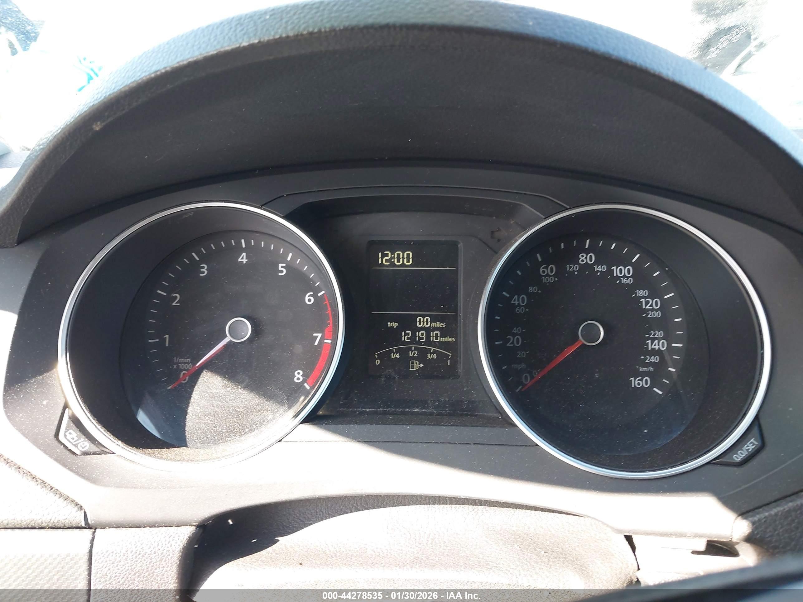 VOLKSWAGEN JETTA image 7