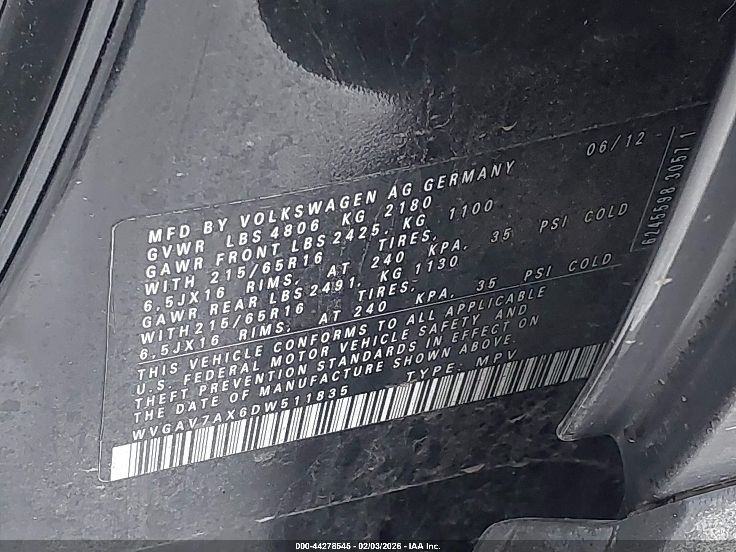 VOLKSWAGEN TIGUAN image 9