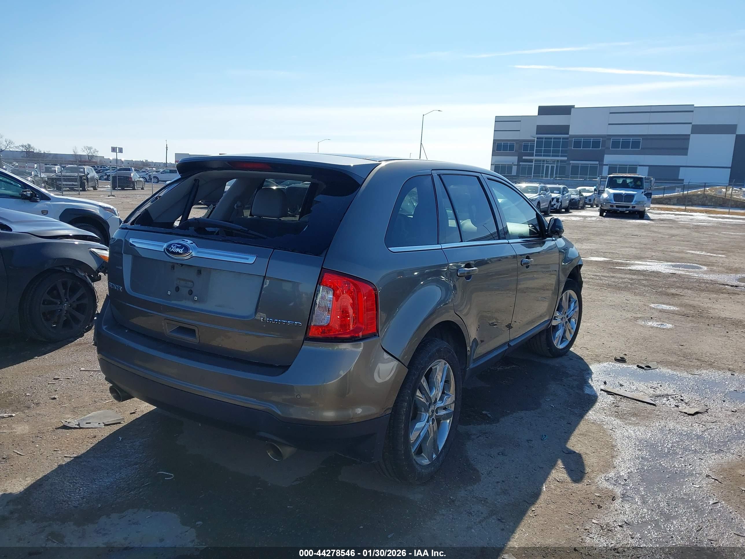 FORD EDGE image 4