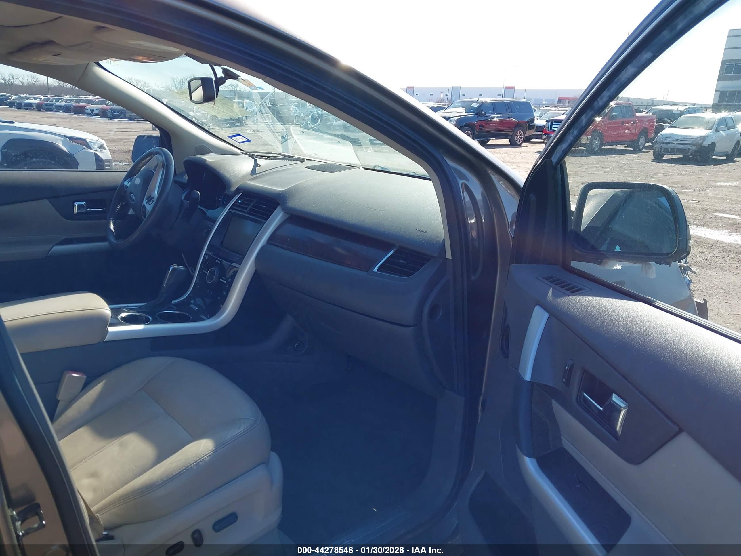 FORD EDGE image 5