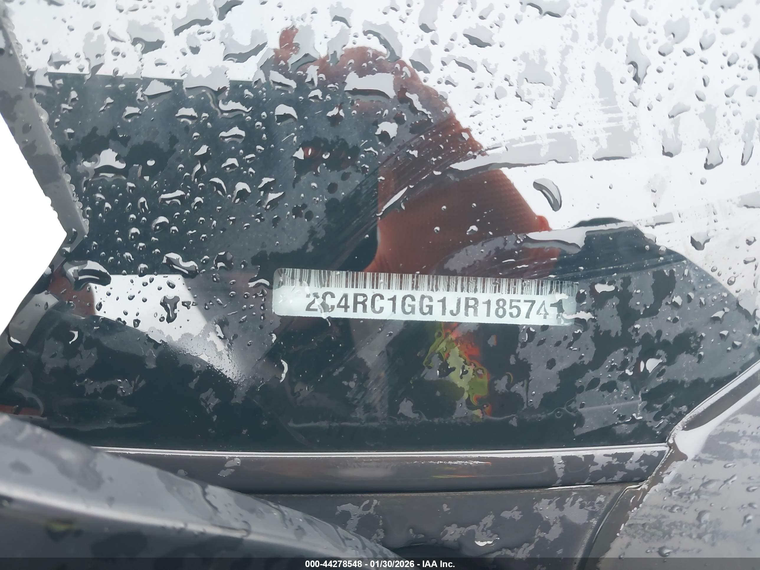 CHRYSLER PACIFICA image 9