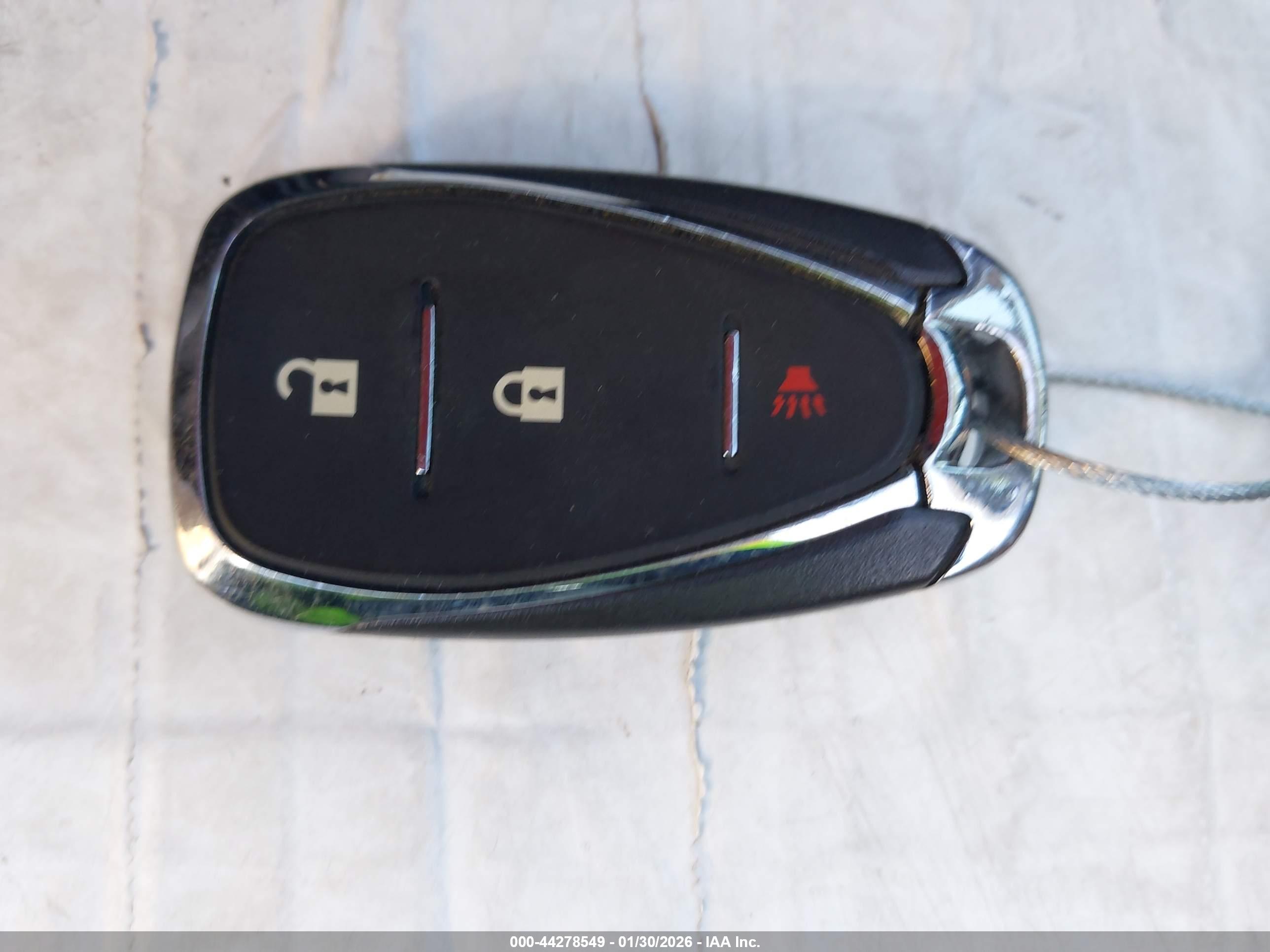 CHEVROLET EQUINOX image 11
