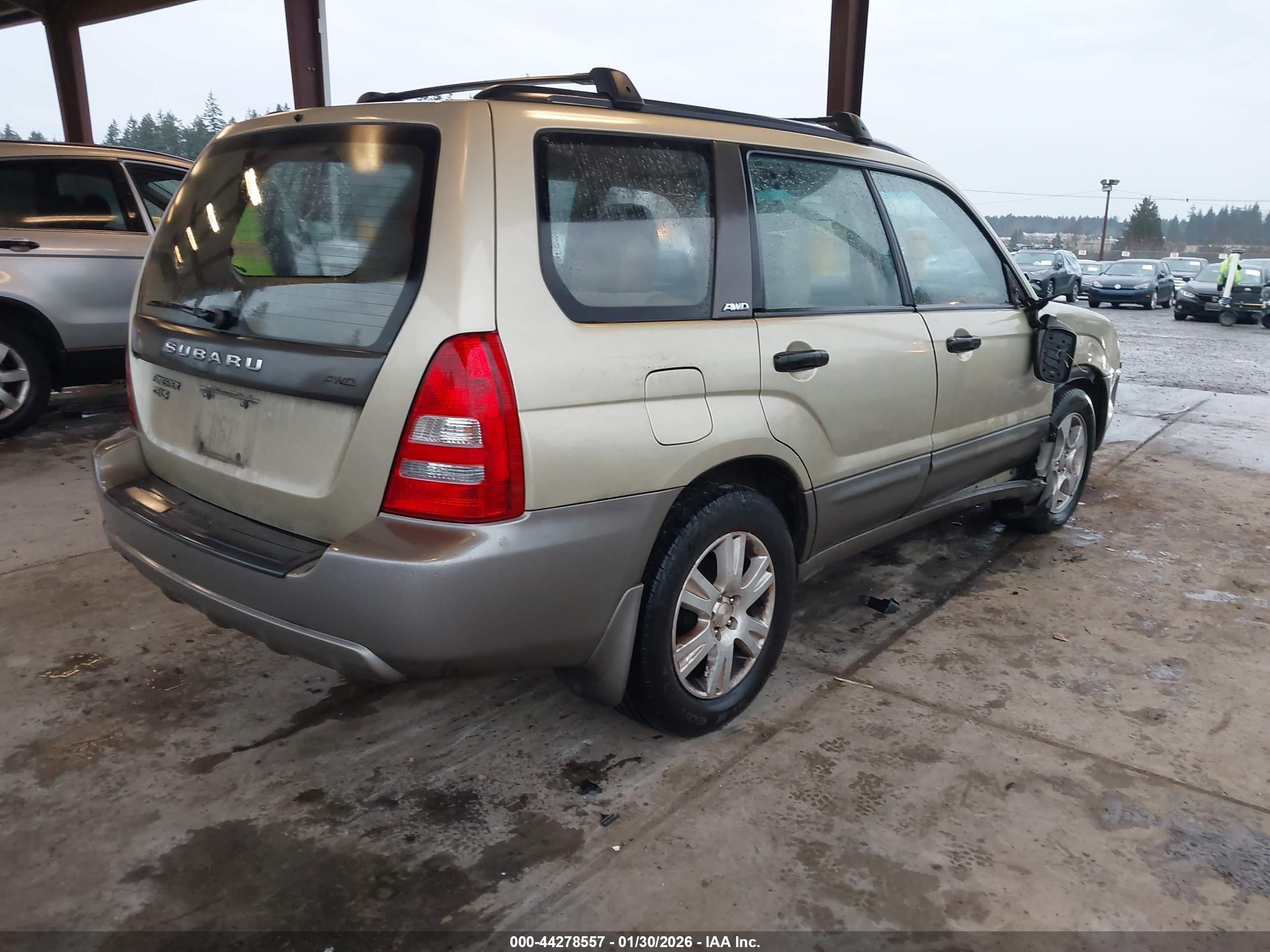 SUBARU FORESTER image 4
