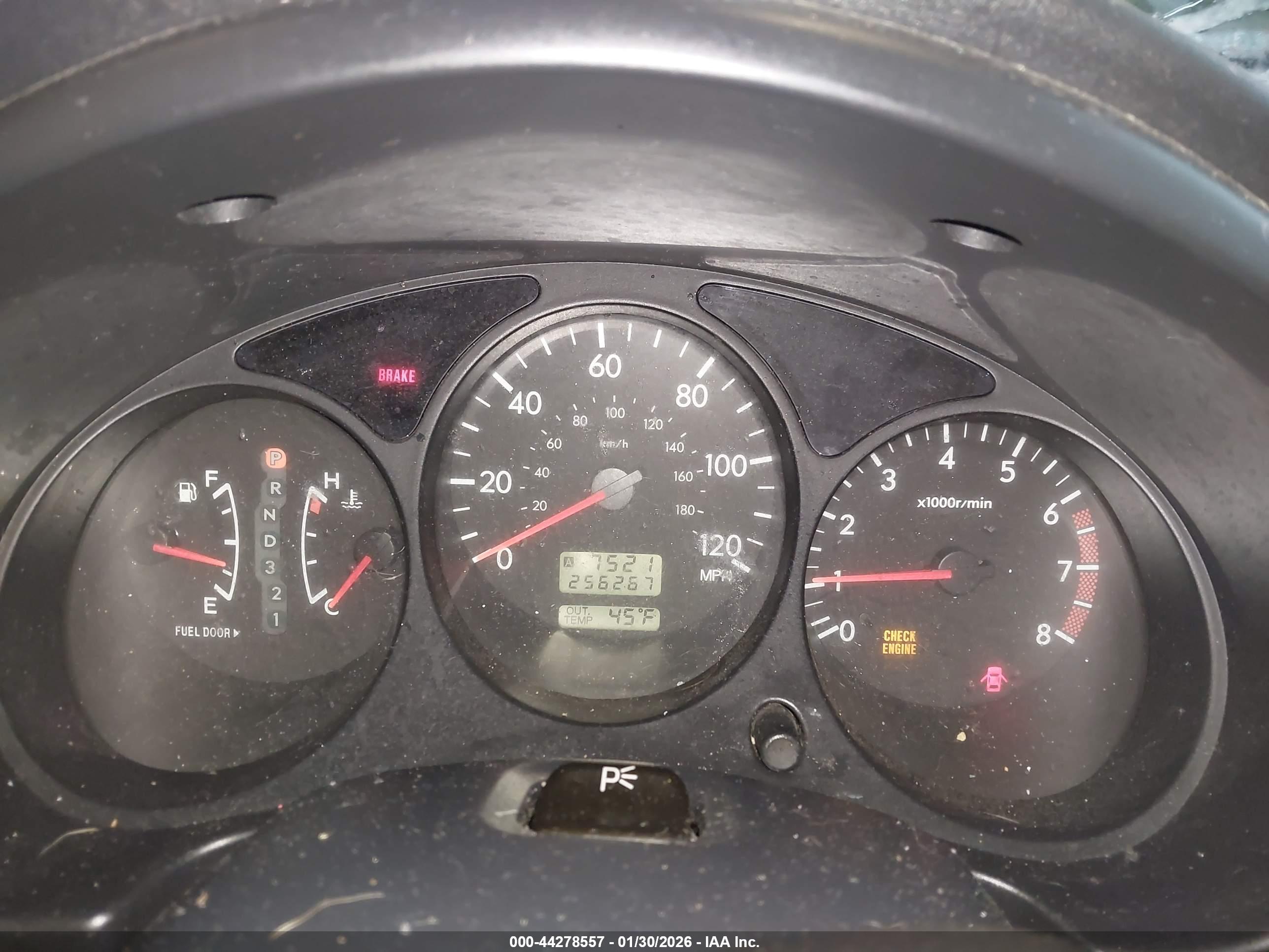 SUBARU FORESTER image 7
