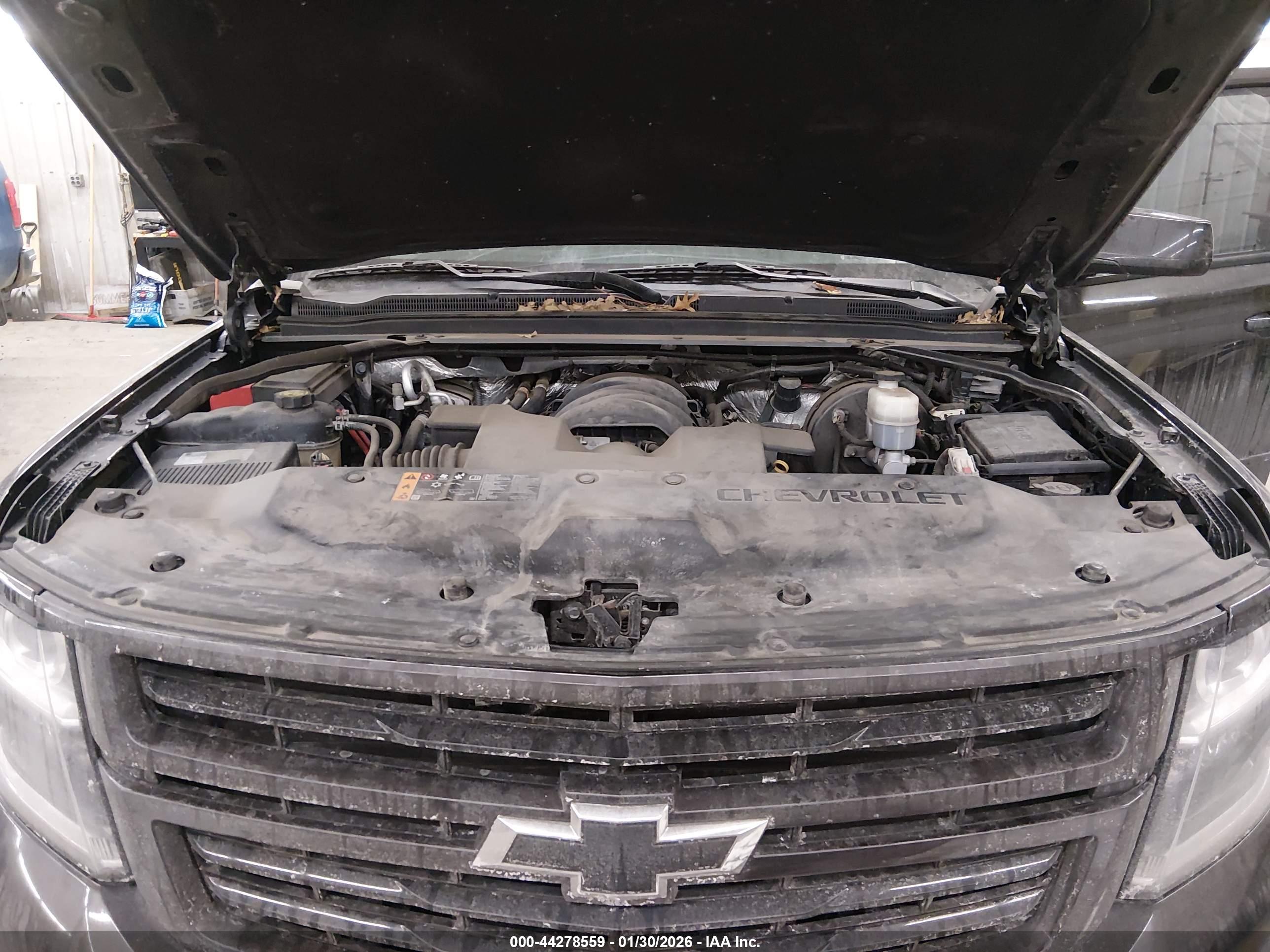 CHEVROLET TAHOE image 10