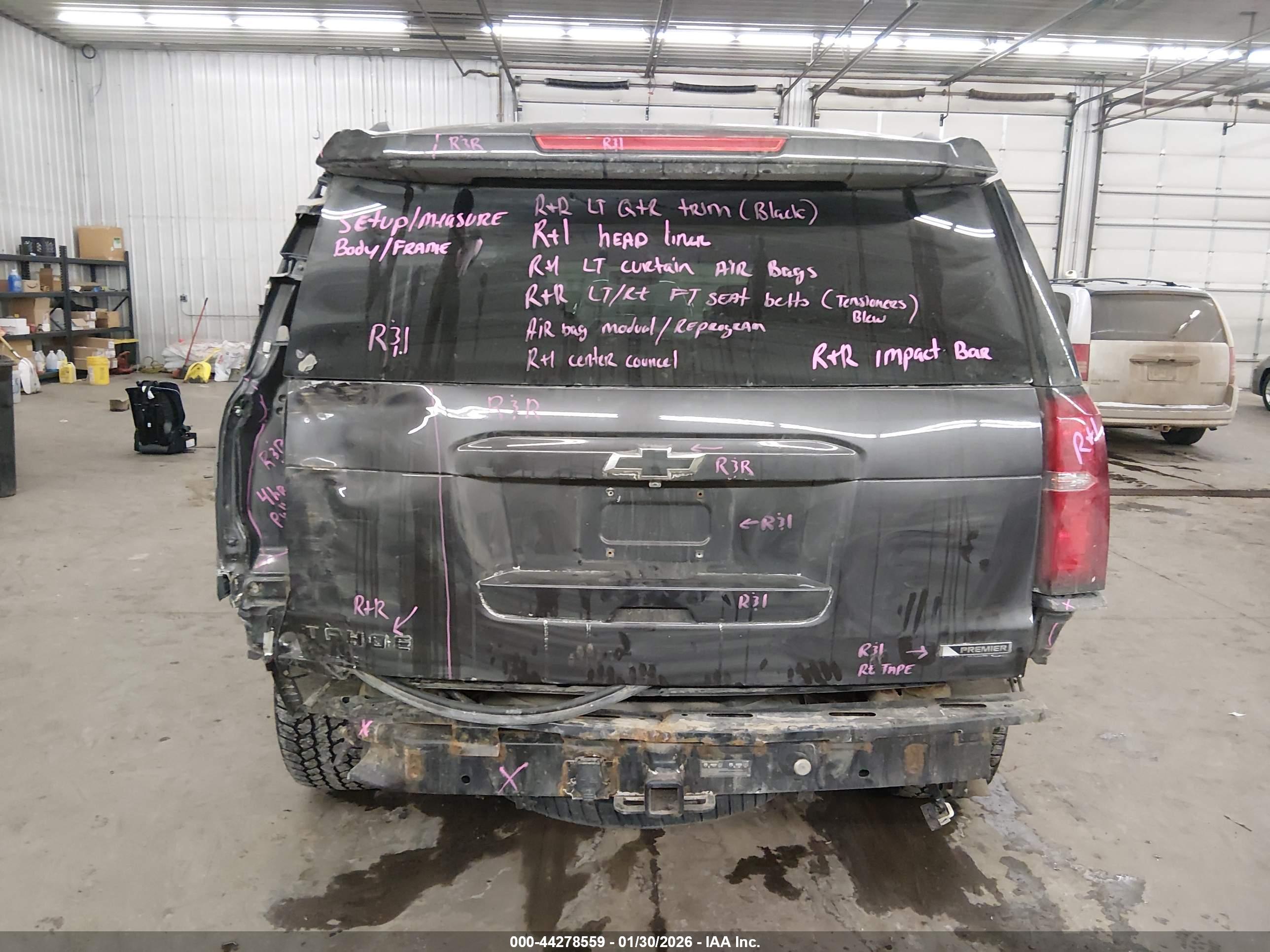 CHEVROLET TAHOE image 6