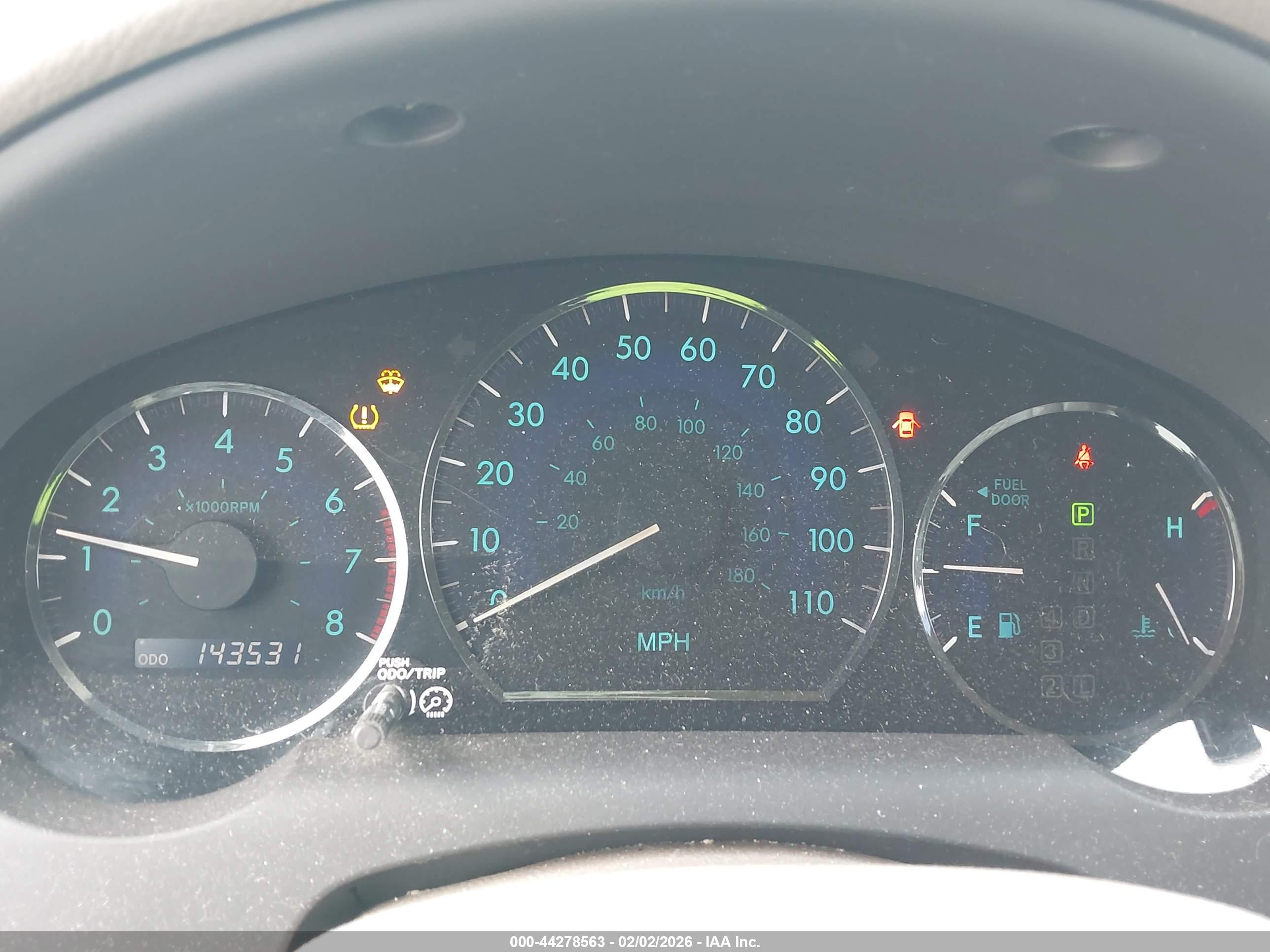 TOYOTA SIENNA image 7