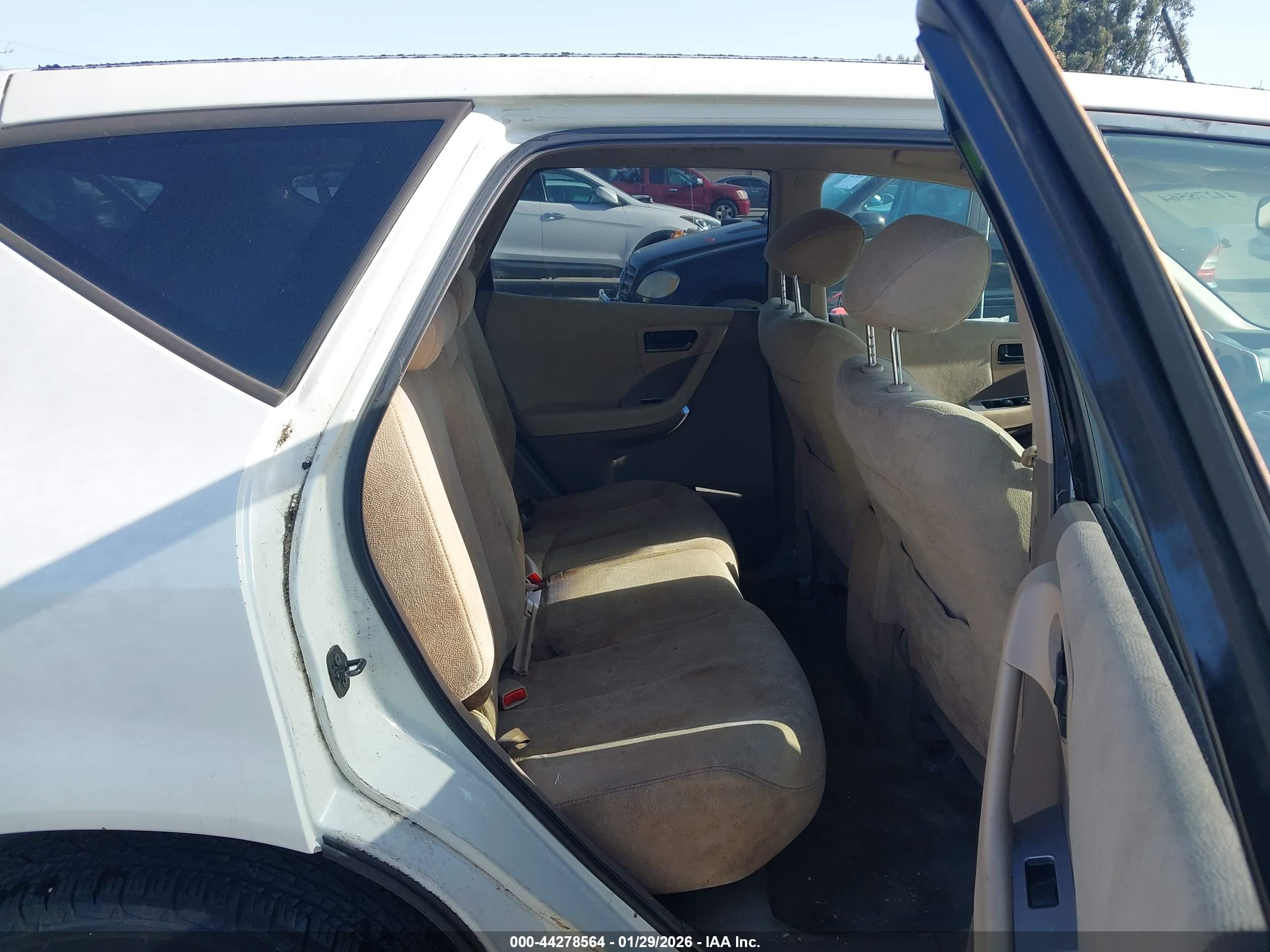 NISSAN MURANO image 8