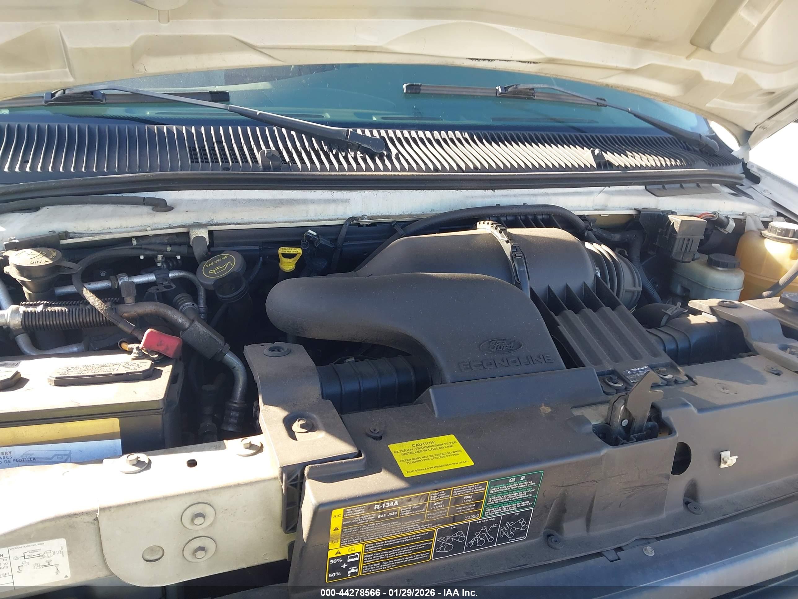 FORD E-350 image 10