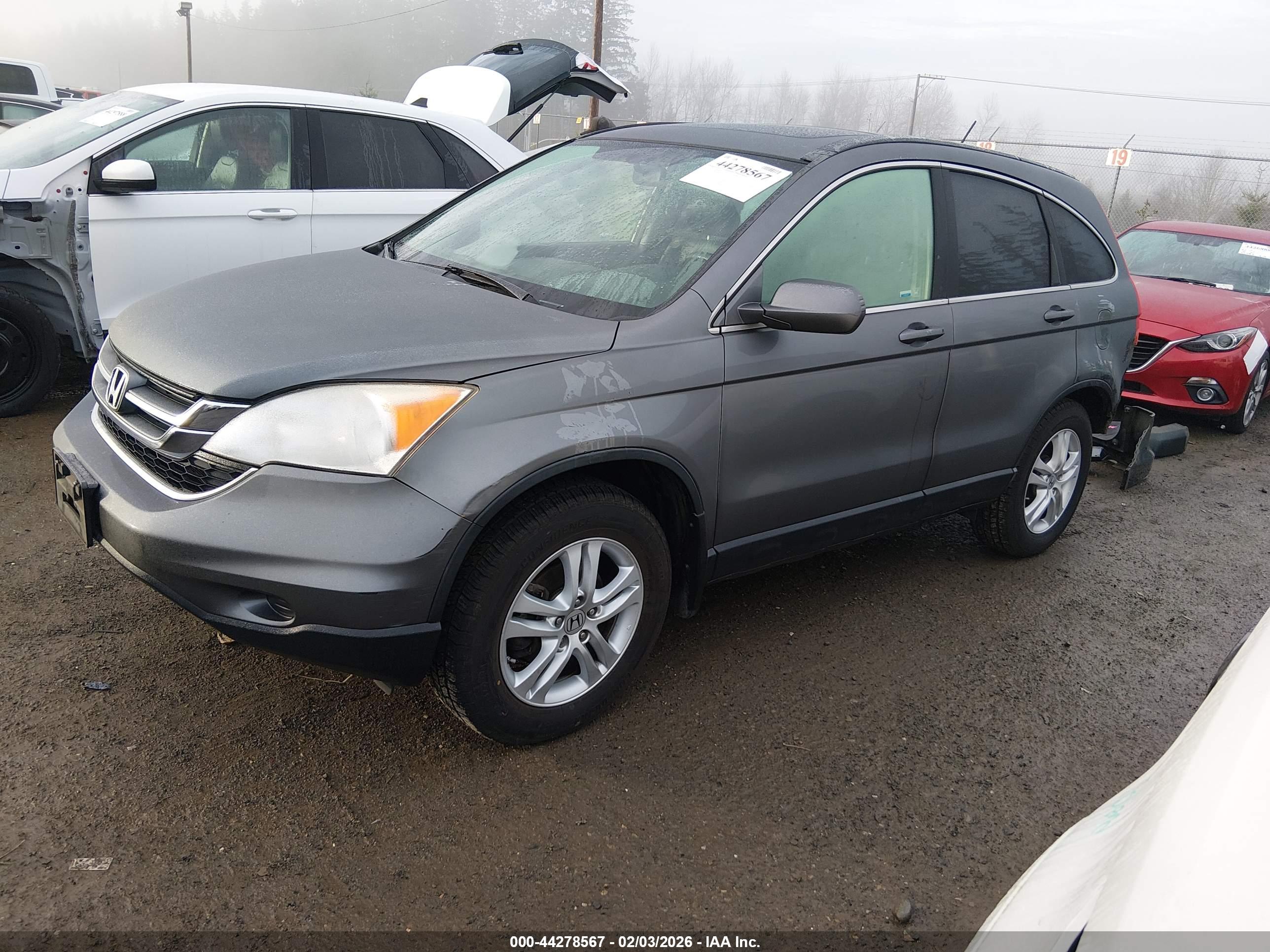 HONDA CR-V image 2