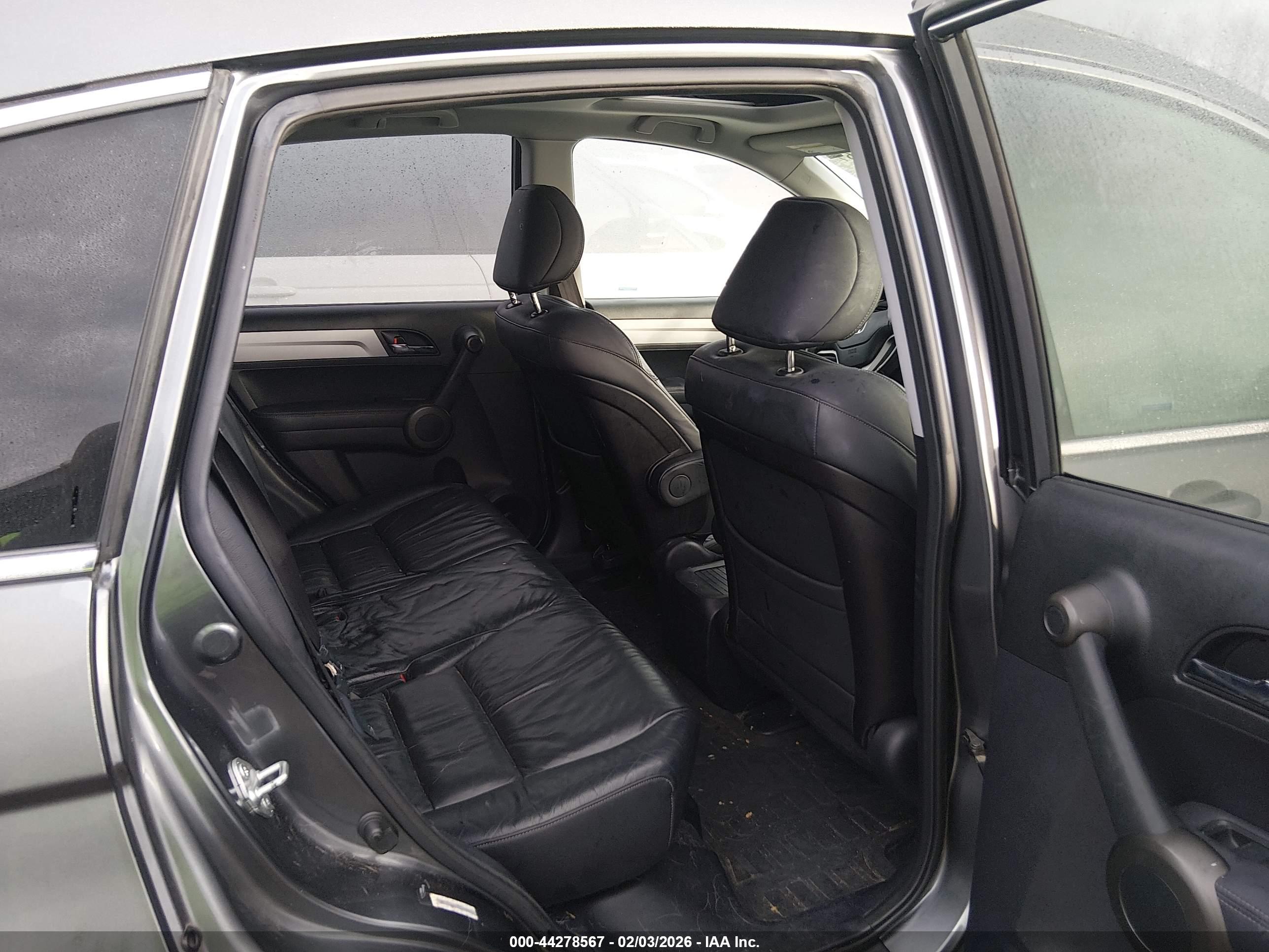HONDA CR-V image 8