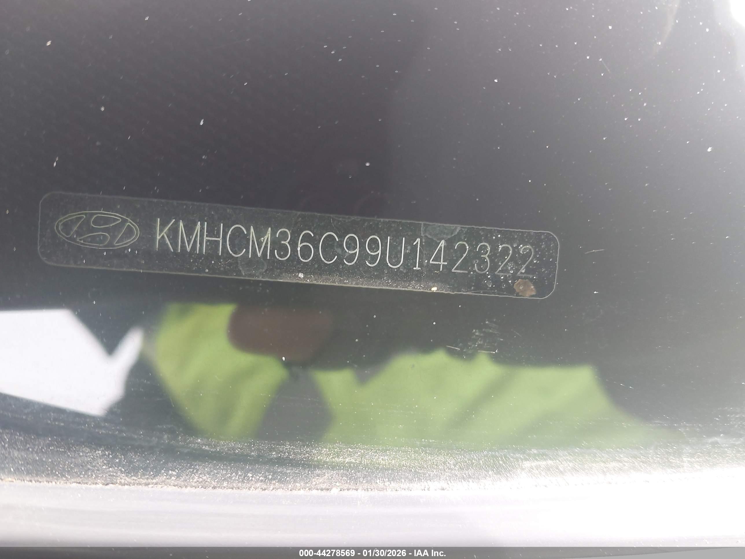 HYUNDAI ACCENT image 9