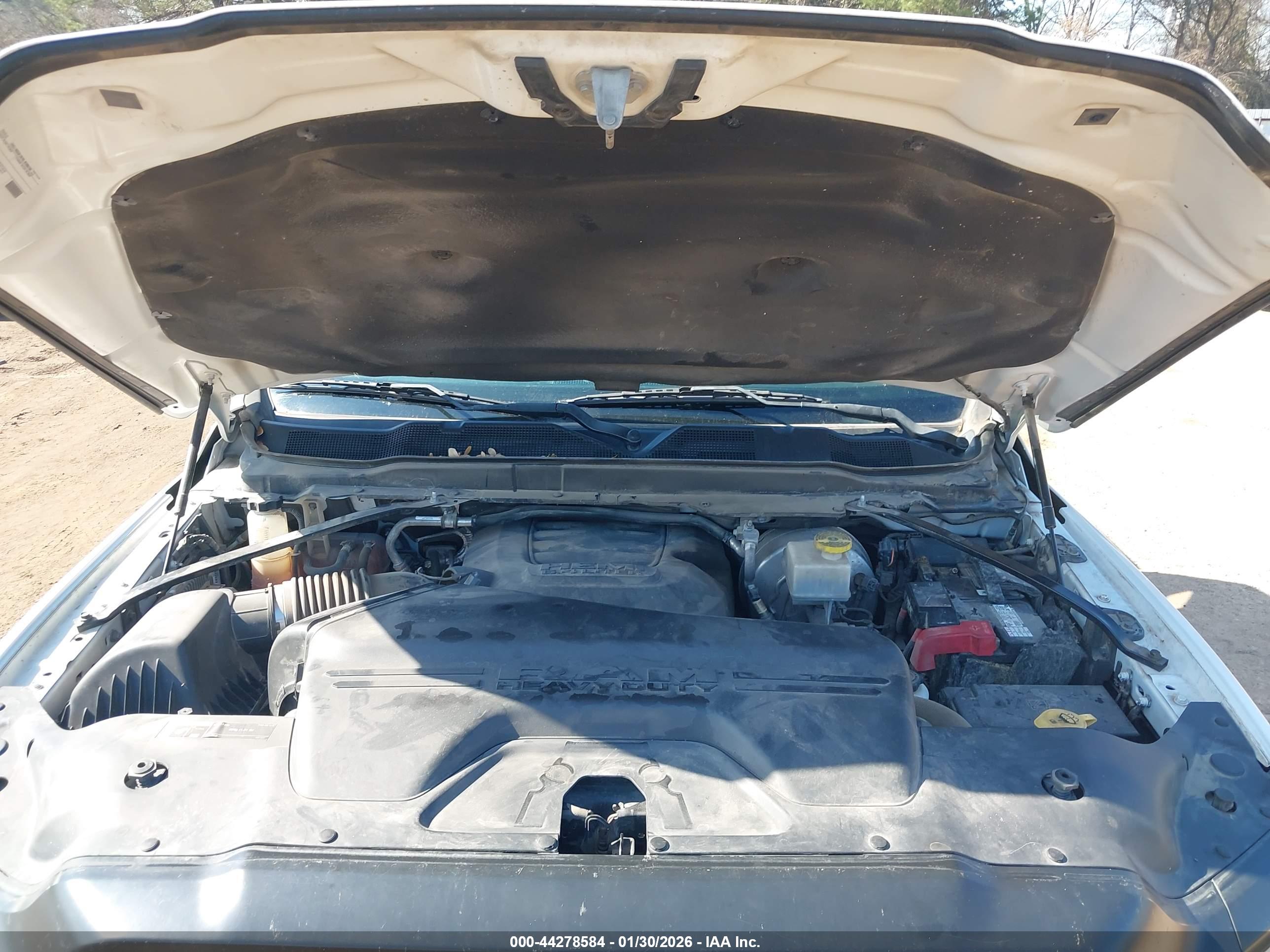 RAM 2500 image 10
