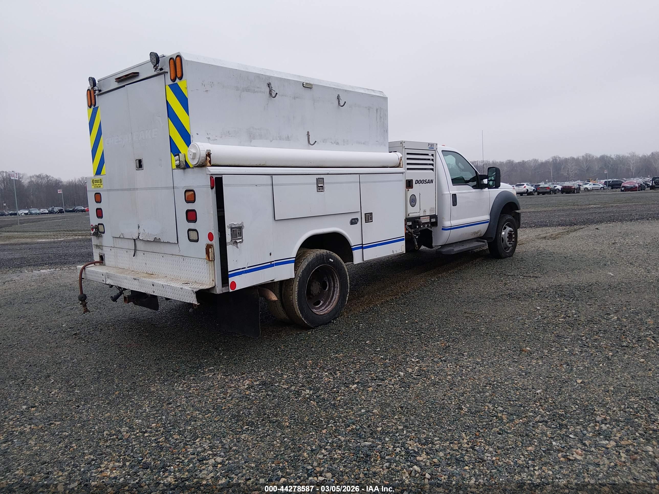 FORD F-450 image 4
