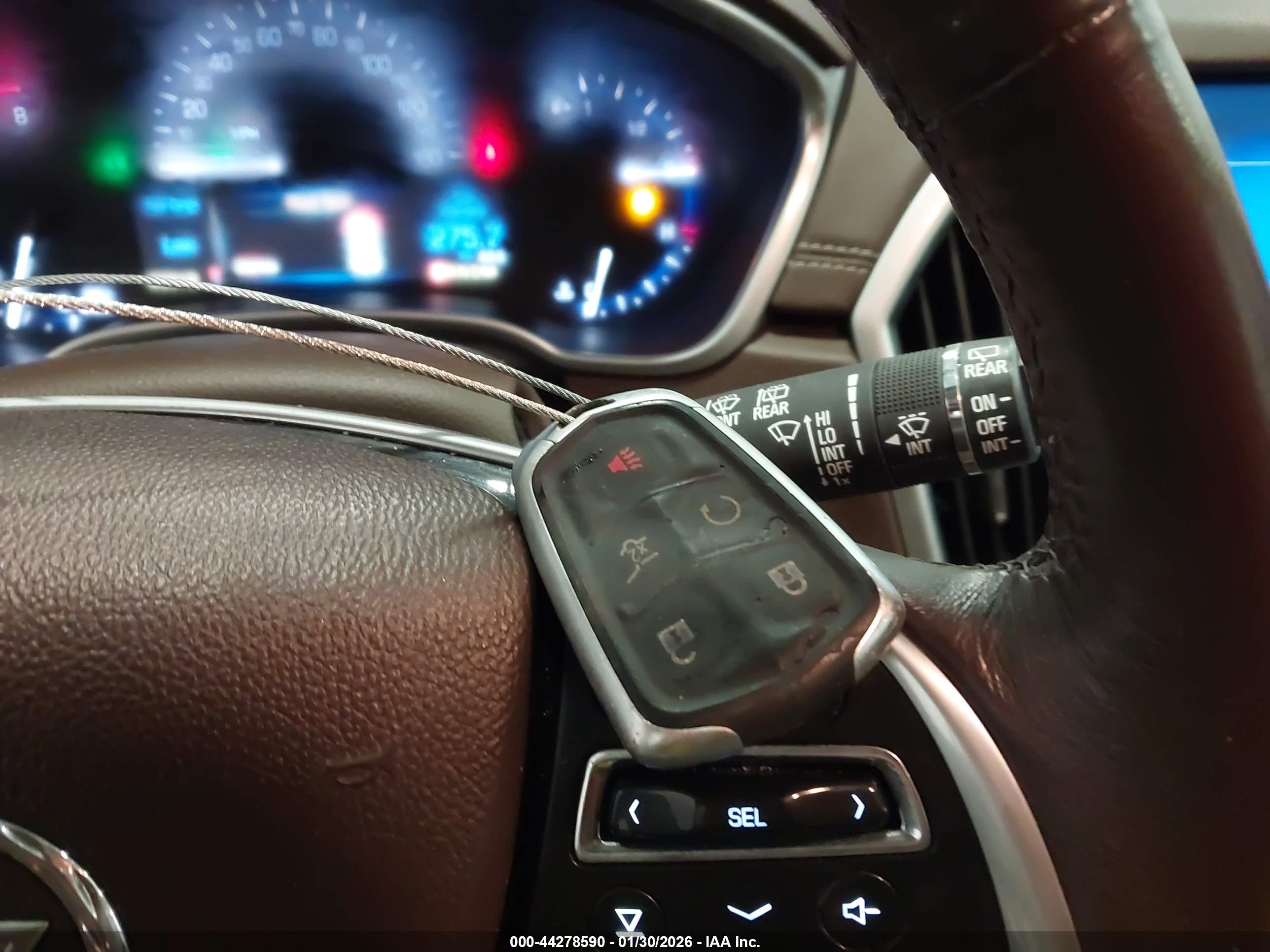 CADILLAC SRX image 11