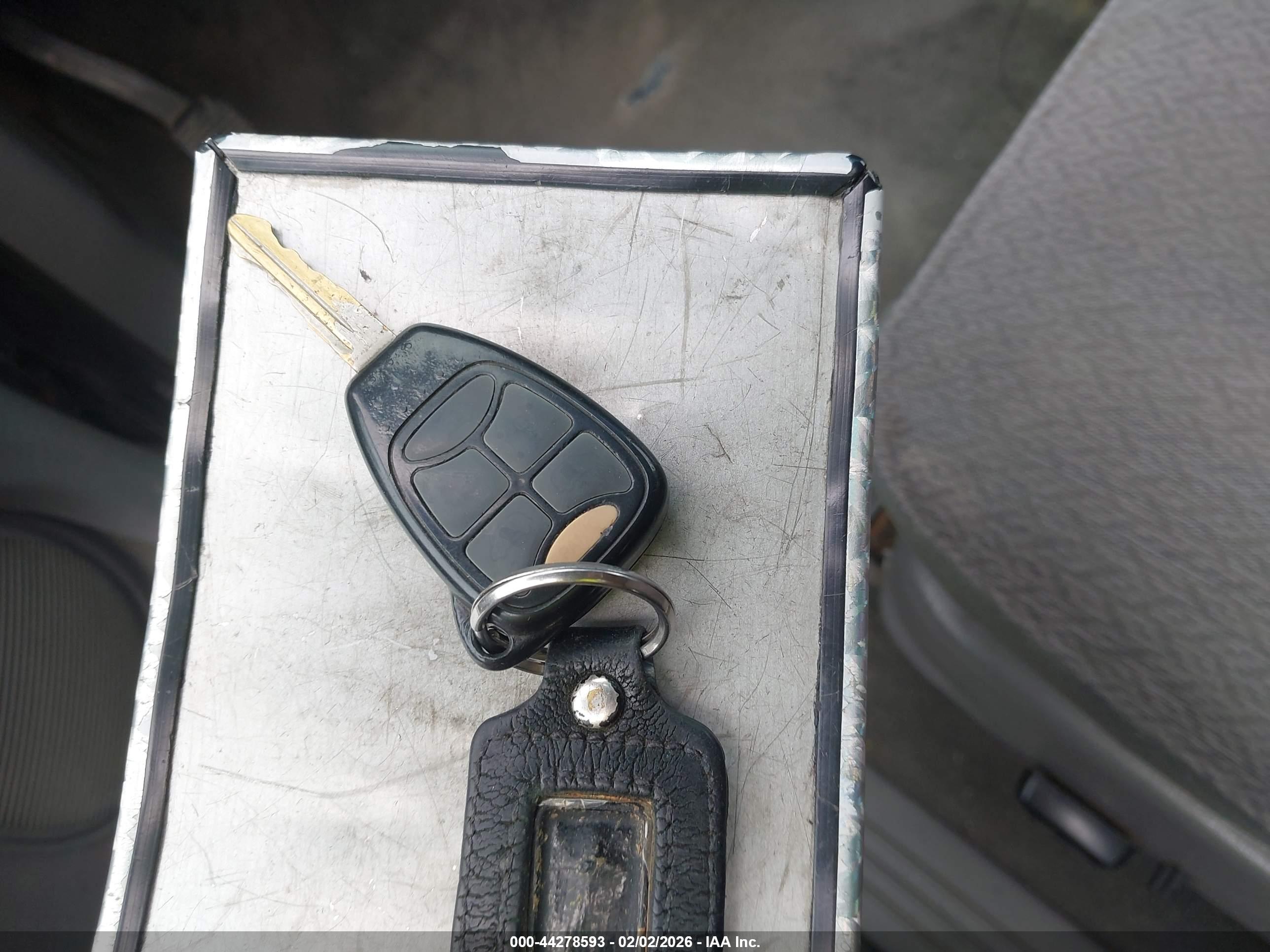 DODGE GRAND image 11