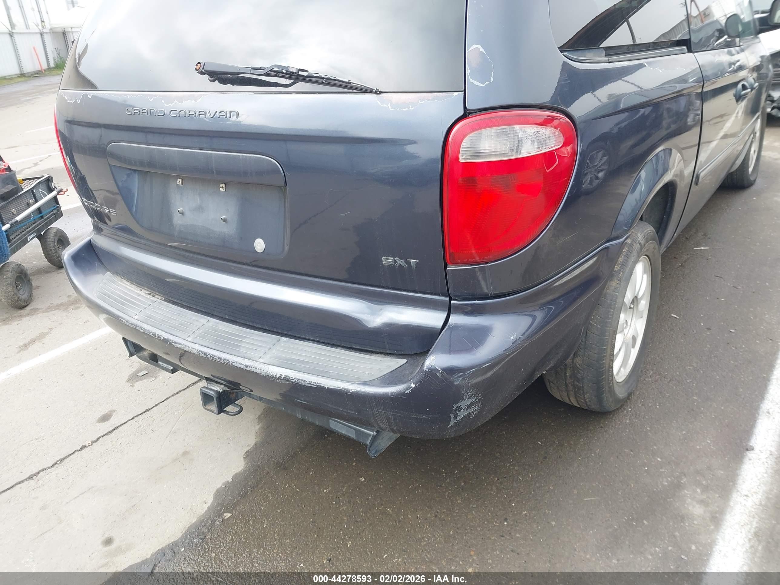 DODGE GRAND image 6